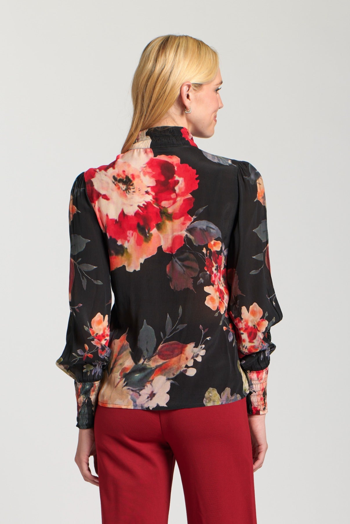 APNY Enchanted Garden Puff Sleeve Blouse with Ruched Collar-Tops-APNY-Deja Nu Boutique, Women's Fashion Boutique in Lampasas, Texas