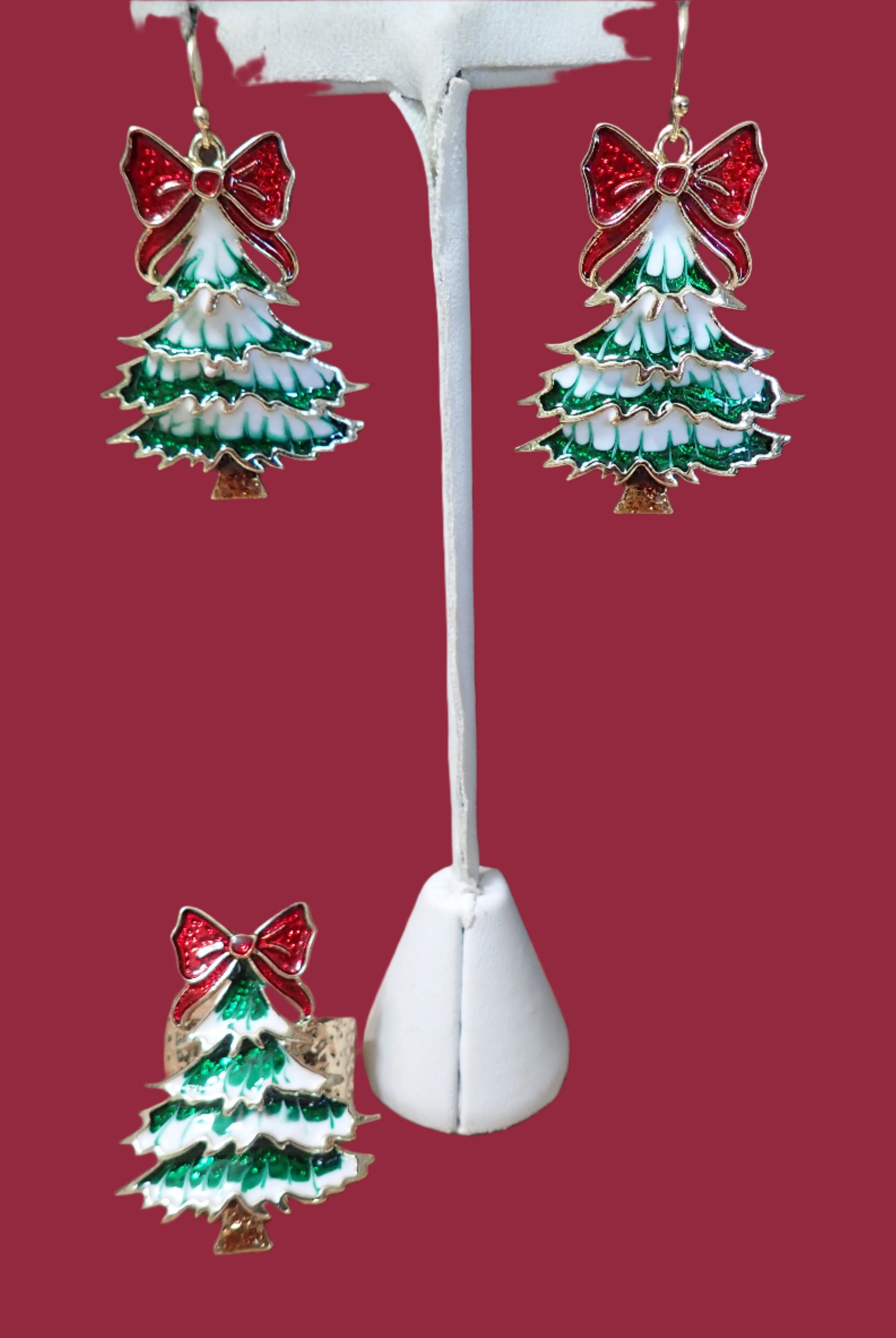 All That Glitterz Green Christmas Tree Earrings with Red Glitter Bow-Earrings-All That Glitterz-Deja Nu Boutique, Women's Fashion Boutique in Lampasas, Texas