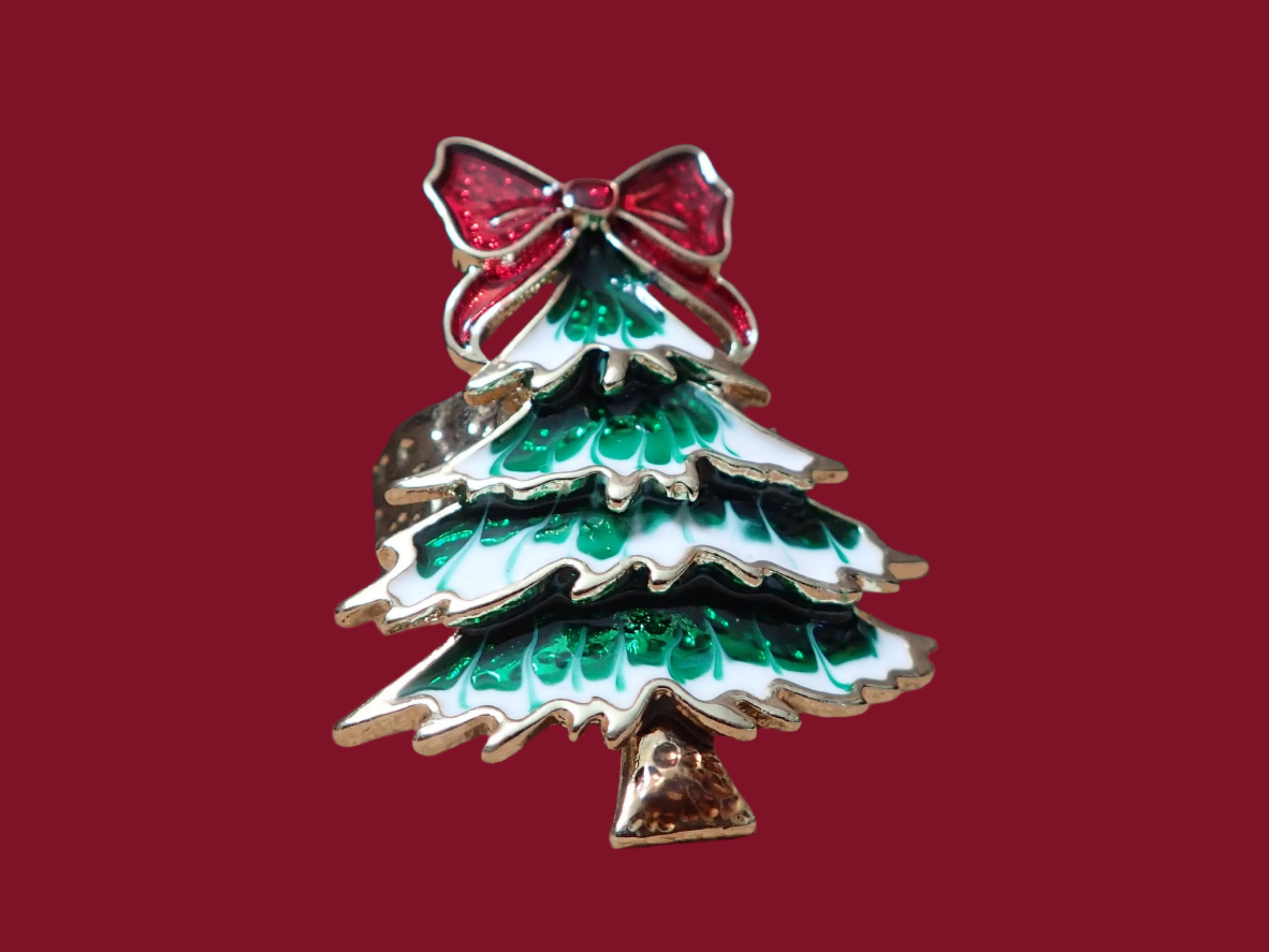 All That Glitterz Green Christmas Tree Statement Ring with Red Bow-Rings-All That Glitterz-Deja Nu Boutique, Women's Fashion Boutique in Lampasas, Texas