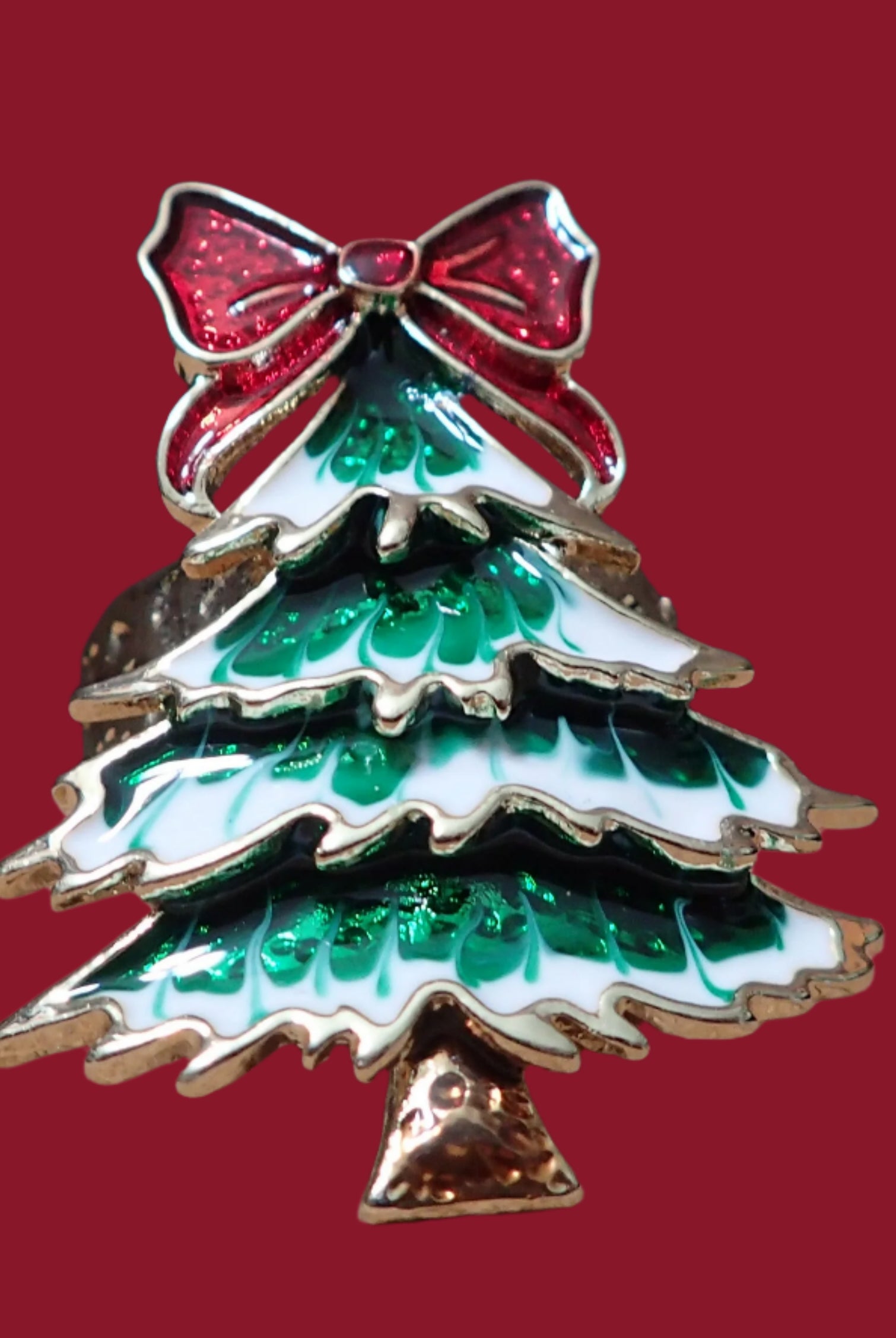 All That Glitterz Green Christmas Tree Statement Ring with Red Bow-Rings-All That Glitterz-Deja Nu Boutique, Women's Fashion Boutique in Lampasas, Texas