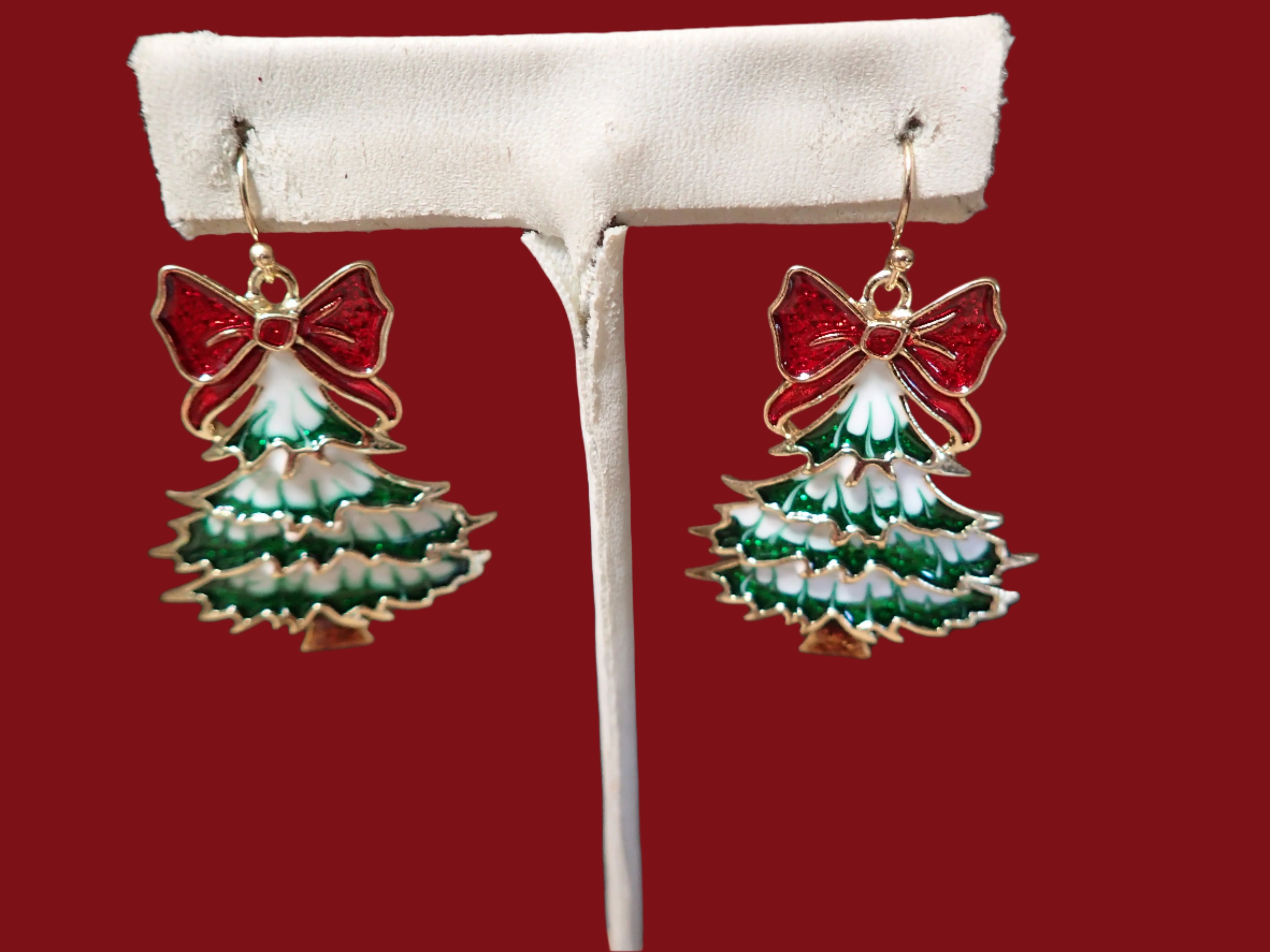All That Glitterz Green Christmas Tree Earrings with Red Glitter Bow-Earrings-All That Glitterz-Deja Nu Boutique, Women's Fashion Boutique in Lampasas, Texas