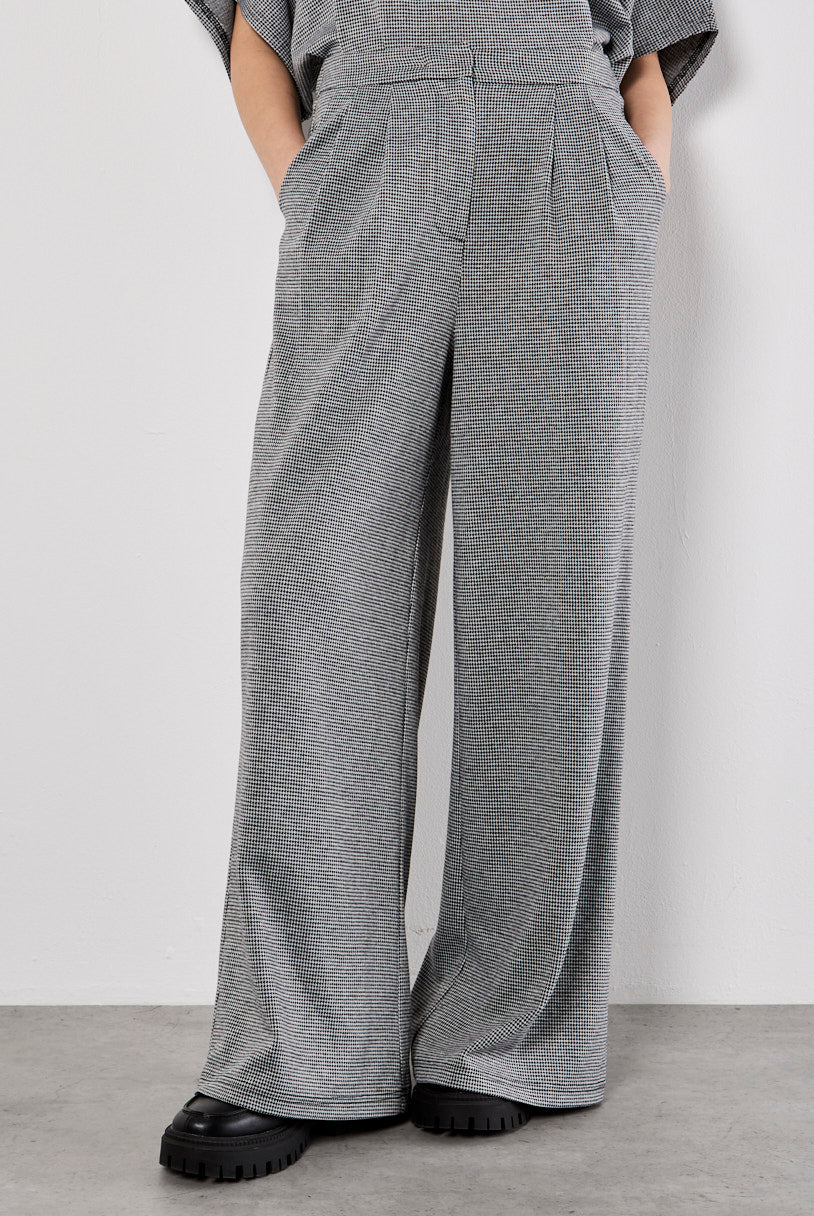 Apricot Wide Leg Houndstooth Tailored Trousers Black & White-Bottoms-Apricot-Deja Nu Boutique, Women's Fashion Boutique in Lampasas, Texas