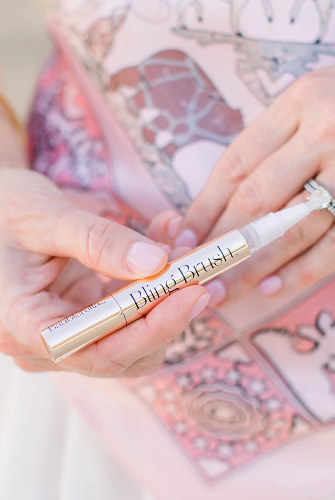 Baublerella Bling Brush® Natural On-the-Go Jewelry Cleaner-jewelry cleaning-Baublerella Bling Brush-Deja Nu Boutique, Women's Fashion Boutique in Lampasas, Texas