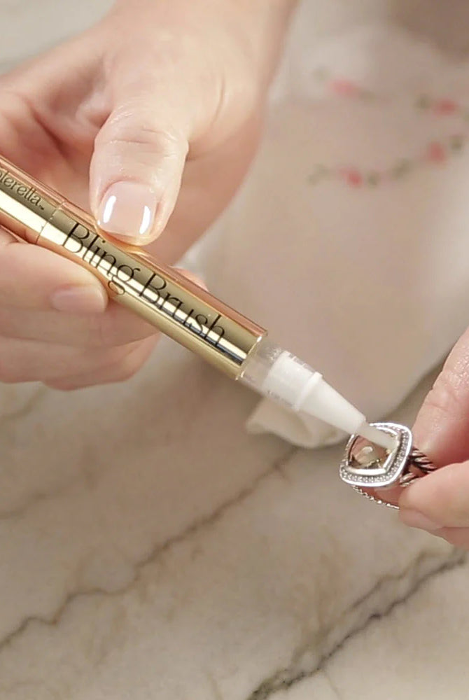 Baublerella Bling Brush® Natural On-the-Go Jewelry Cleaner-jewelry cleaning-Baublerella Bling Brush-Deja Nu Boutique, Women's Fashion Boutique in Lampasas, Texas