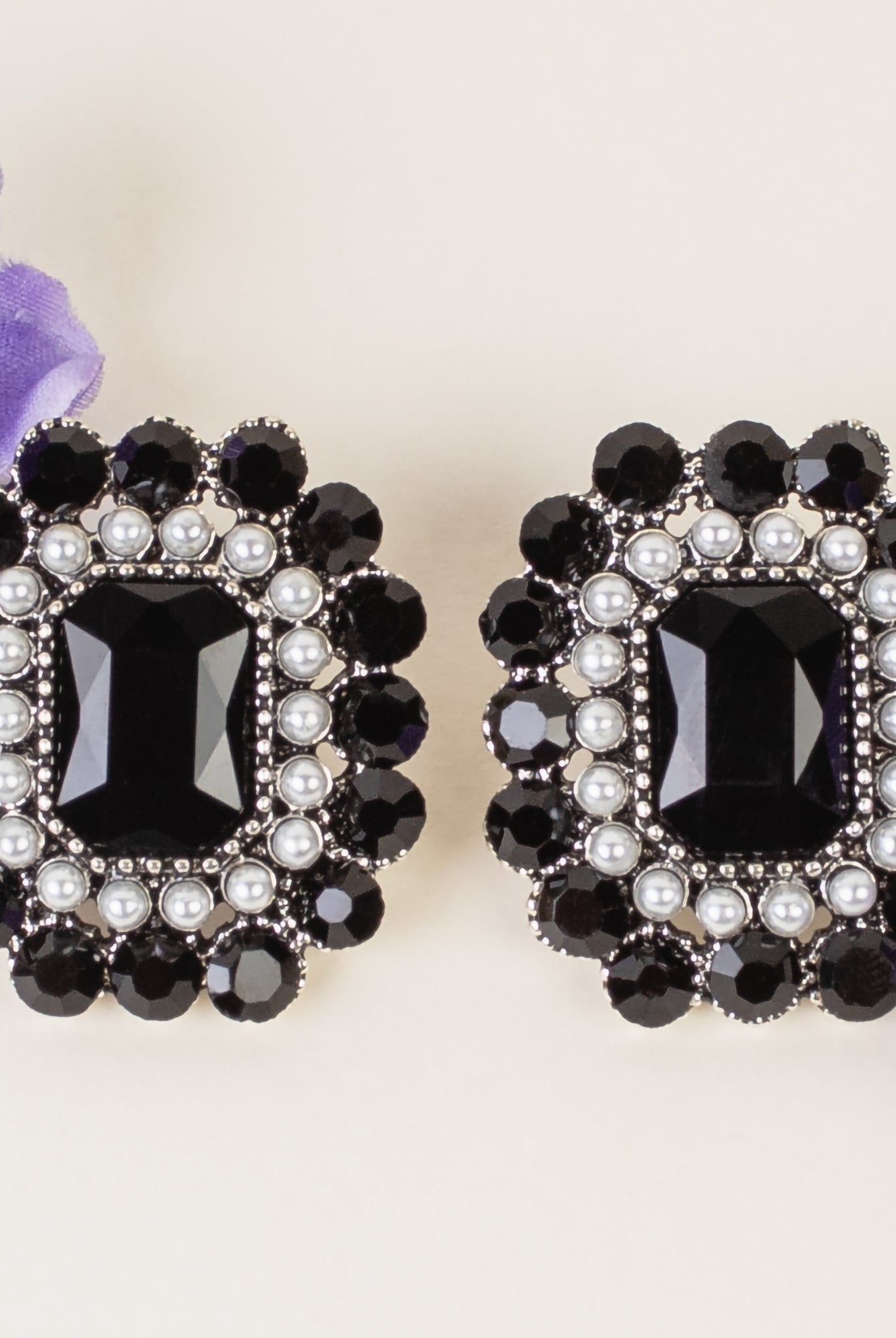 Black Gem & Pearl Cluster Statement Earrings – Vintage Inspired-Earrings-Deja Nu Tx-Deja Nu Boutique, Women's Fashion Boutique in Lampasas, Texas