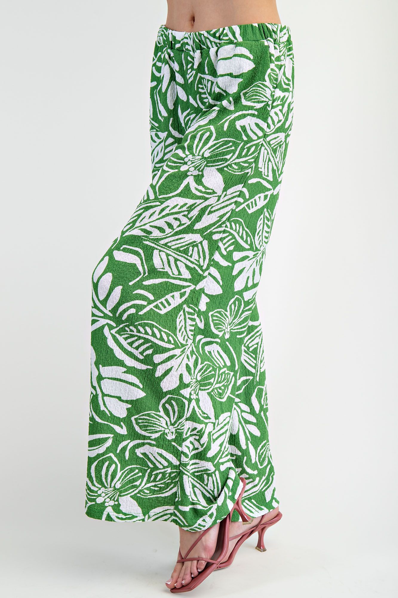 Easel Plus Size Tropical Popcorn Knit Pants – Jungle Green-Curvy/Plus Pants-Easel-Deja Nu Boutique, Women's Fashion Boutique in Lampasas, Texas