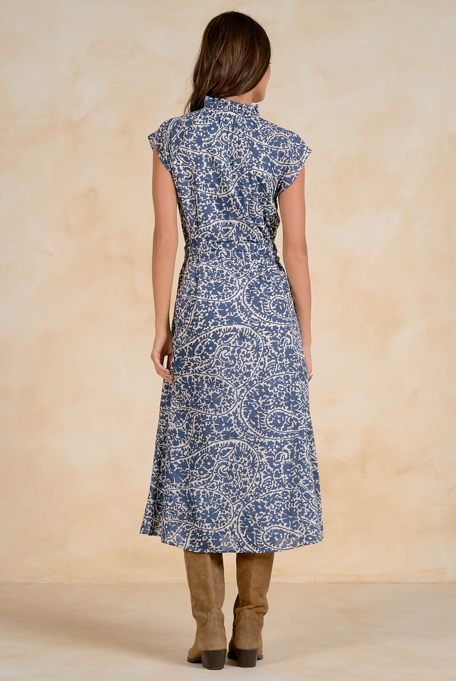 Elan Navy Nomadia Maxi V-Neck Cap Sleeve Dress-Maxi Dresses-elan-Deja Nu Boutique, Women's Fashion Boutique in Lampasas, Texas