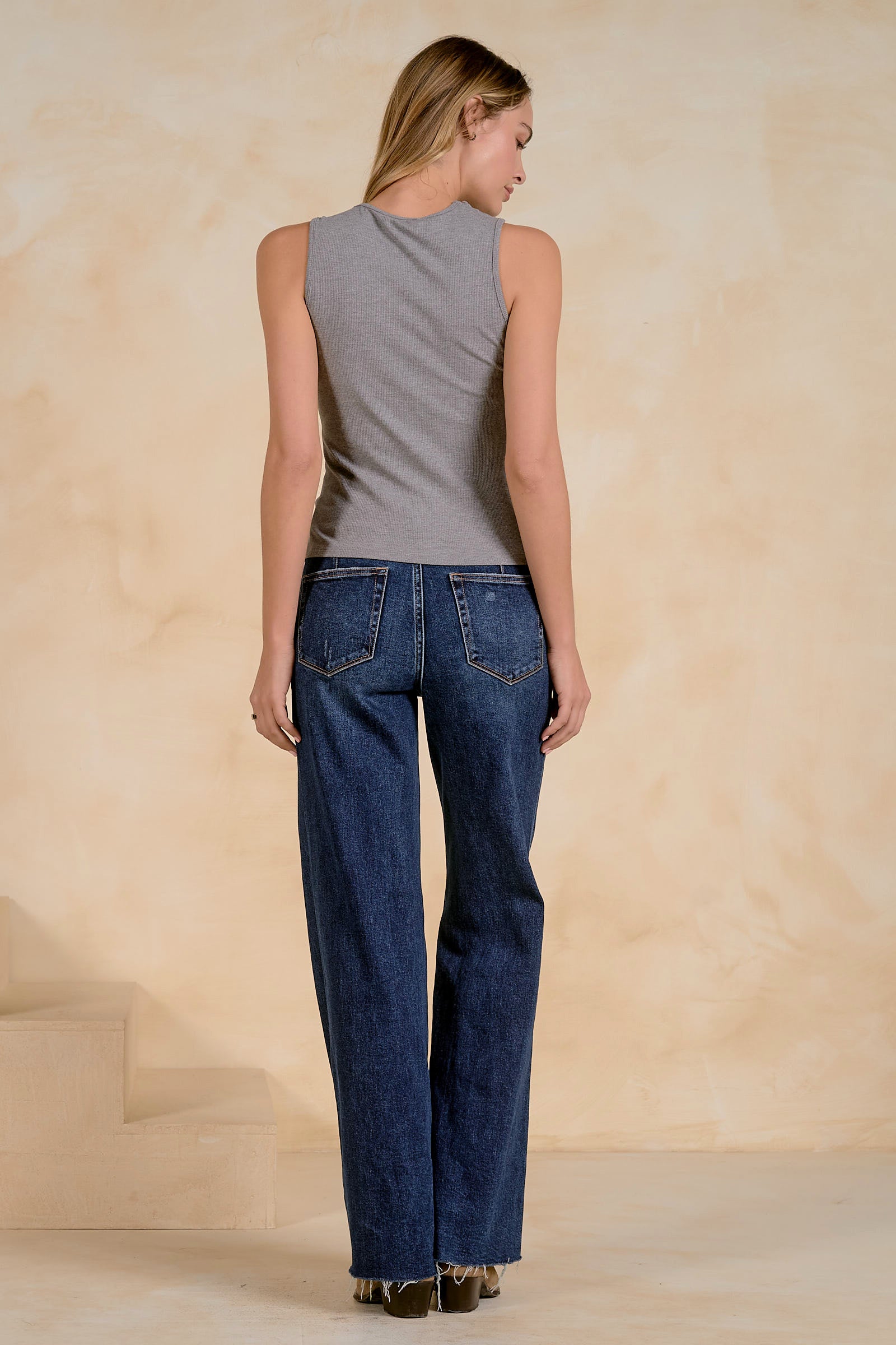 Elan Twist Front Sleeveless Top in Grey-Camis/Tanks-elan-Deja Nu Boutique, Women's Fashion Boutique in Lampasas, Texas