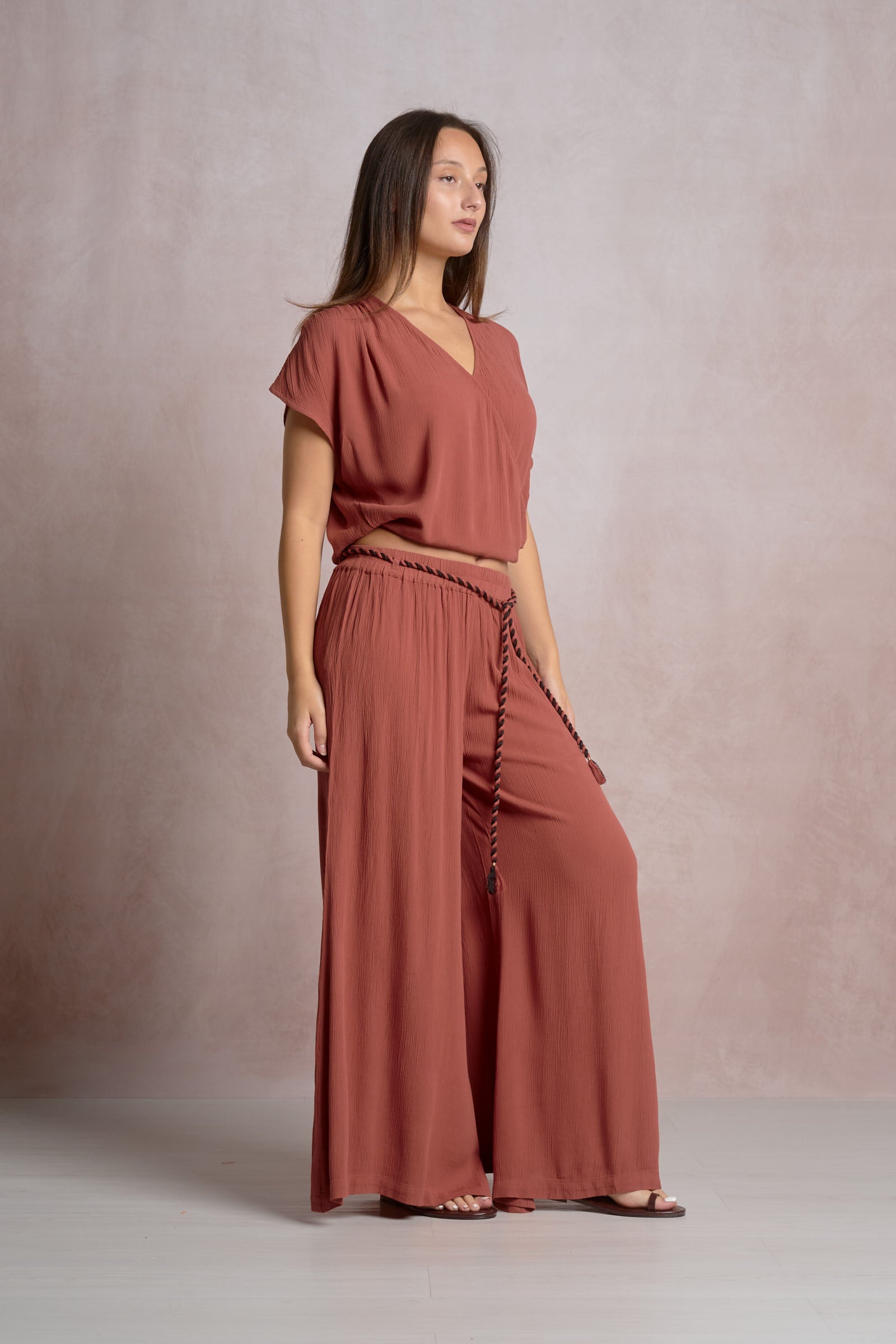 Elan Dark Cayenne Short Sleeve V-Neck Bubble Hem Top-Tops-Elan-Deja Nu Boutique, Women's Fashion Boutique in Lampasas, Texas