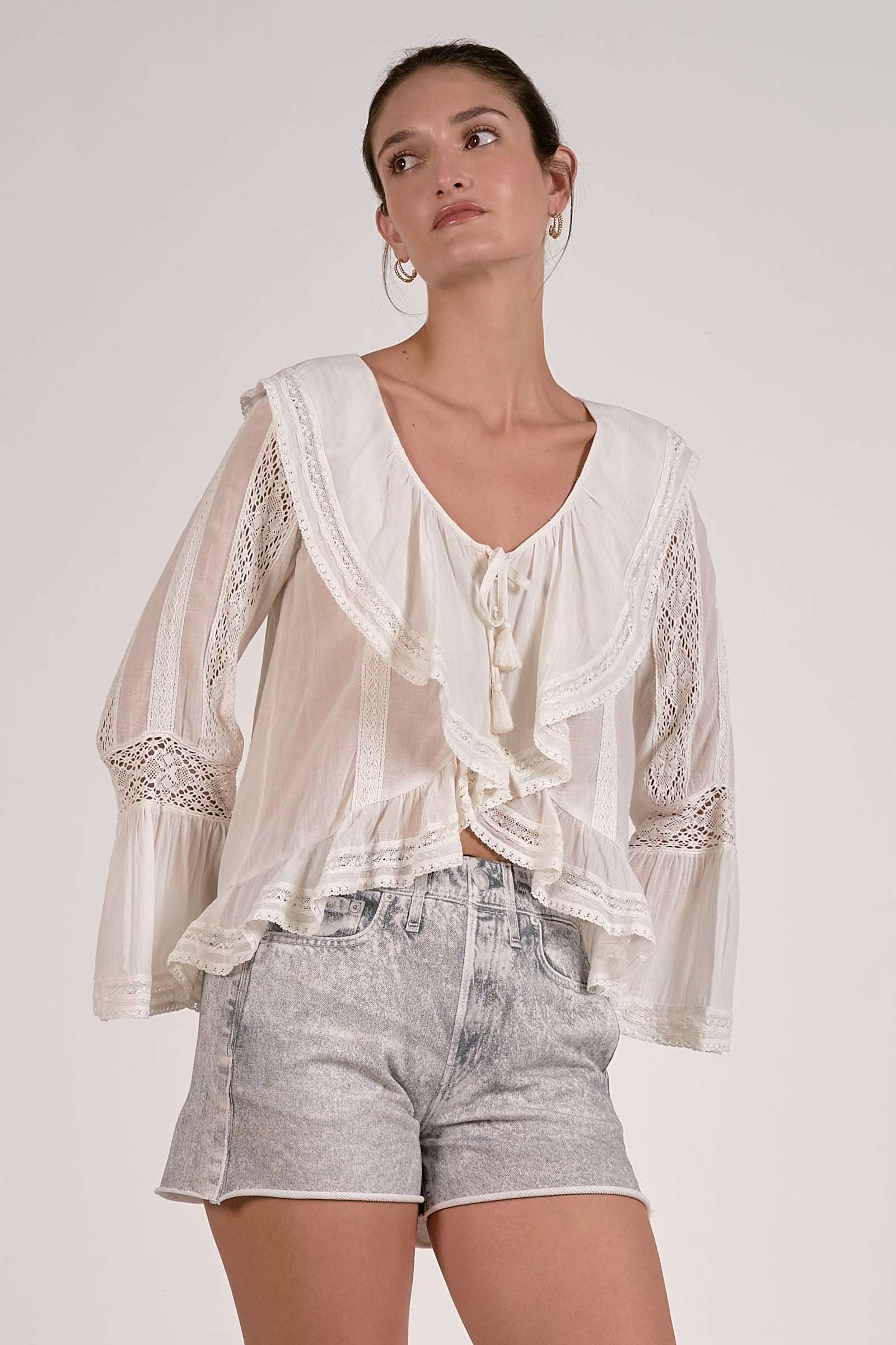 Elan White Long Sleeve Ruffle Blouse-Tops-Elan-Deja Nu Boutique, Women's Fashion Boutique in Lampasas, Texas
