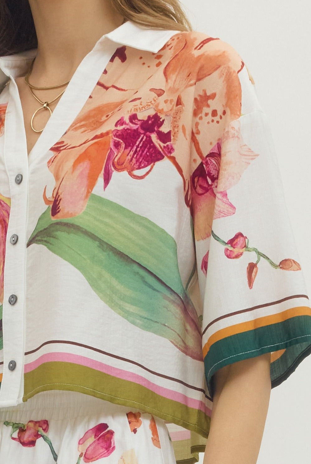 Entro Orchid Garden Button Front Floral Blouse-Tops-Entro-Deja Nu Boutique, Women's Fashion Boutique in Lampasas, Texas