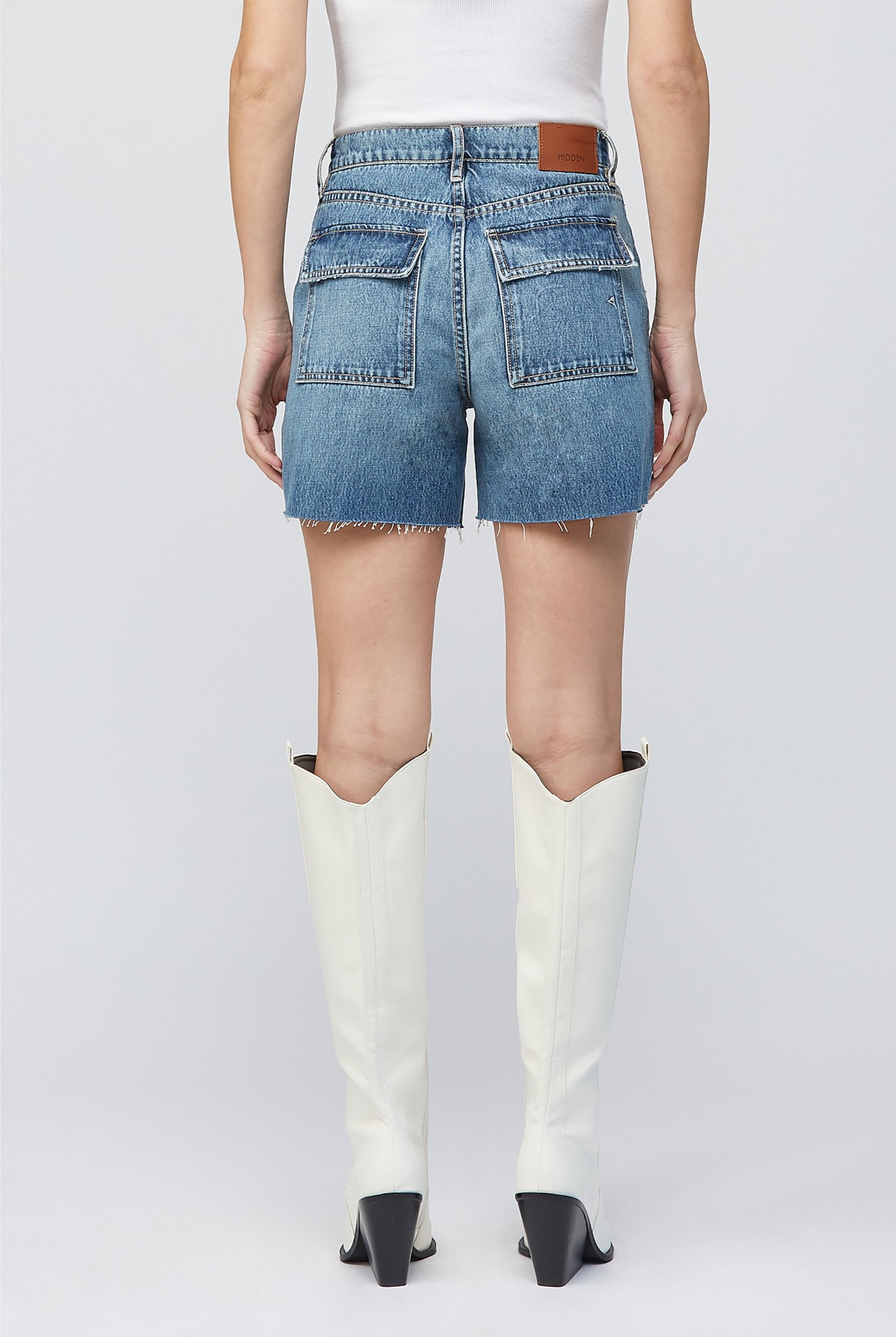 Hidden Jeans Carpenter Logan Dad Shorts 5” Inseam-Shorts-Hidden-Deja Nu Boutique, Women's Fashion Boutique in Lampasas, Texas