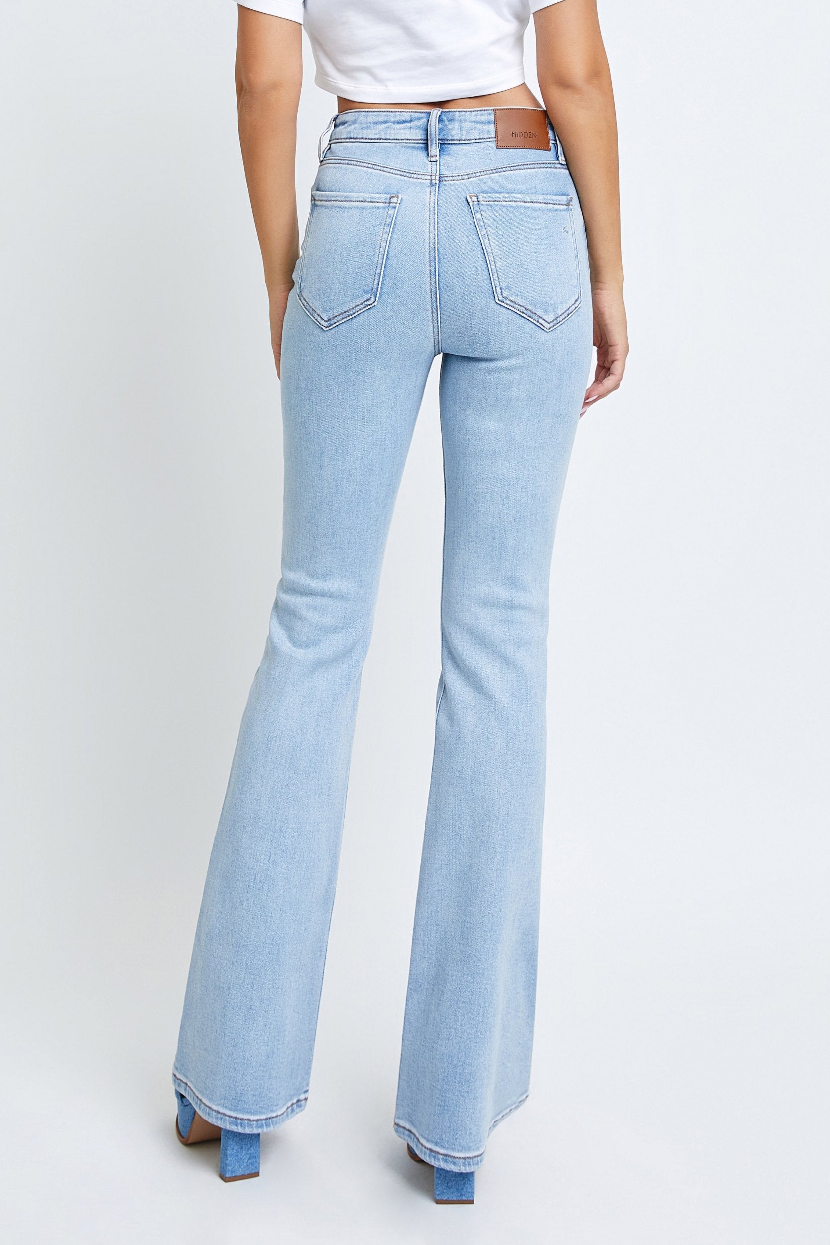 Hidden Jeans Happi High Rise Flare Straight Denim Jeans In Light Blue-Jeans-Hidden-Deja Nu Boutique, Women's Fashion Boutique in Lampasas, Texas