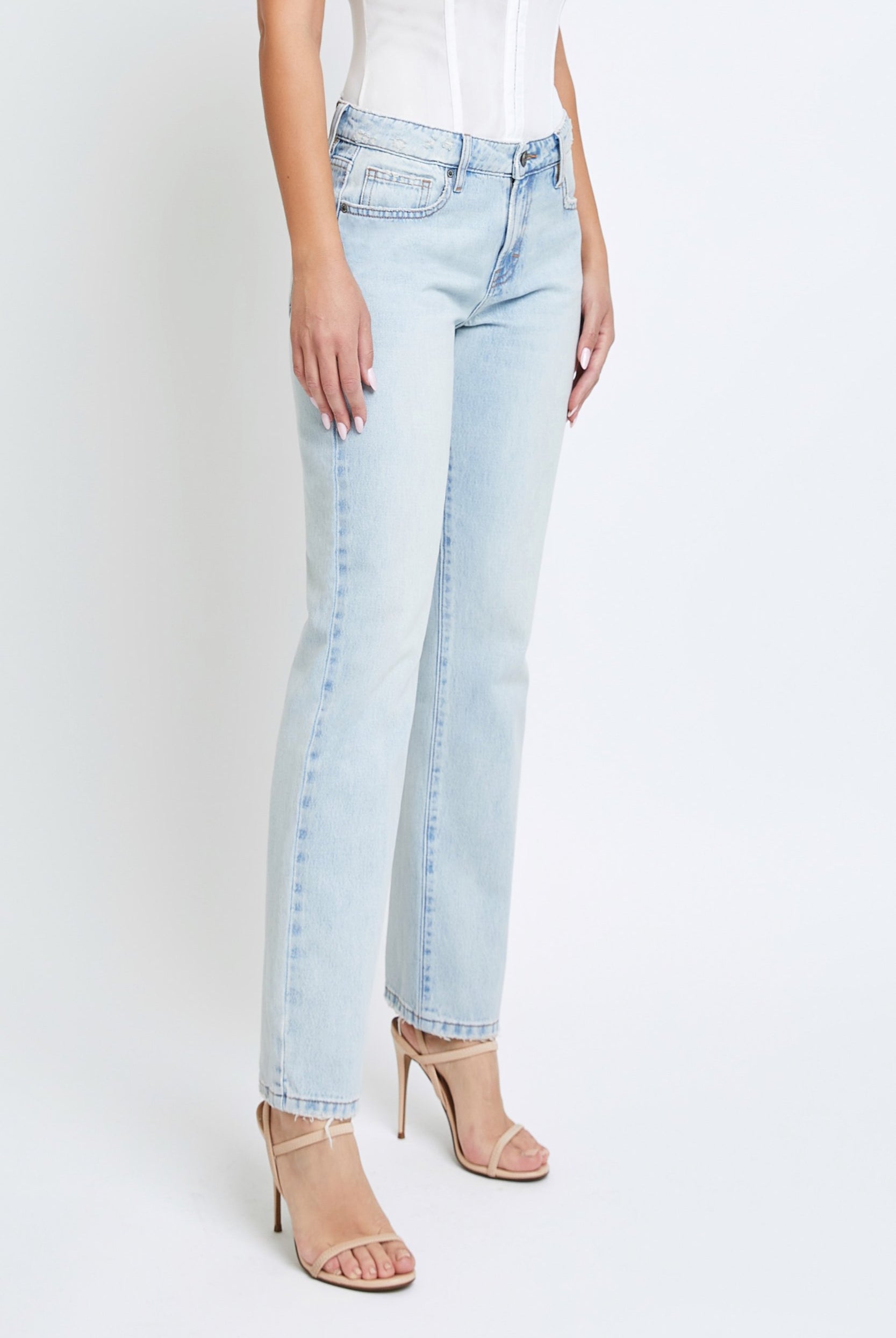 Hidden Jeans Tracey High Rise Clean Classic Relaxed Straight Leg Jean-Jeans-Hidden-Deja Nu Boutique, Women's Fashion Boutique in Lampasas, Texas