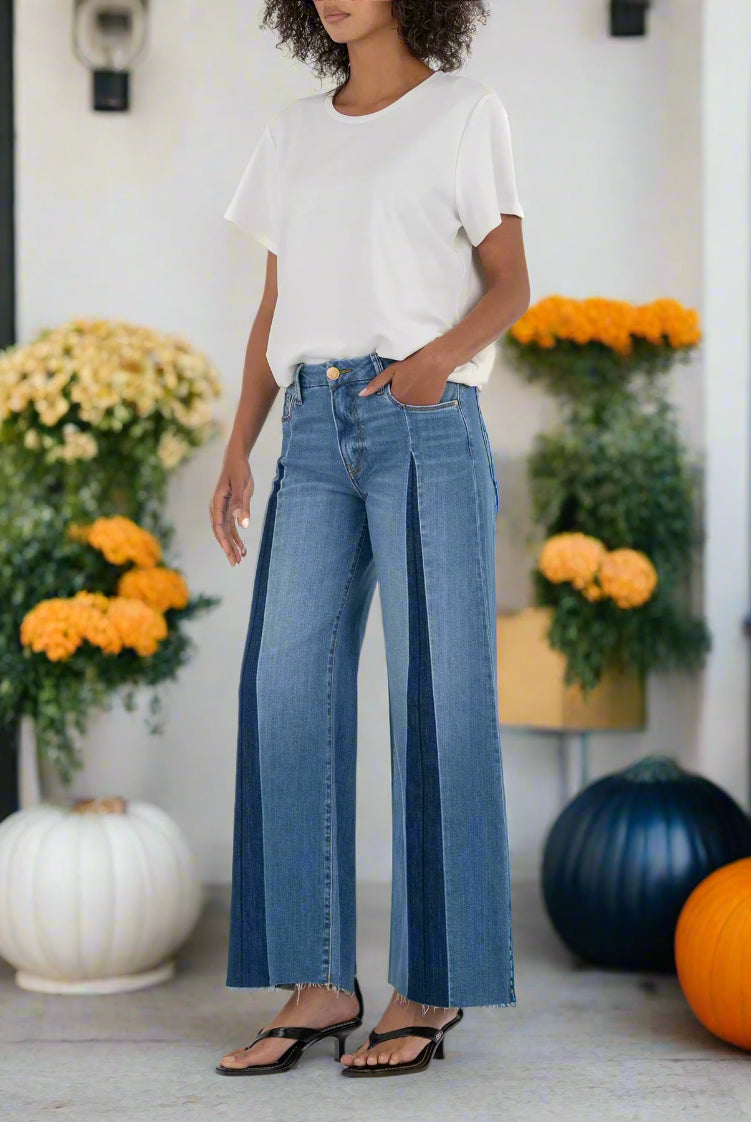 Kut from the Kloth Meg High Rise Pleated Wide Leg Jeans with Shadow Panels-Jeans-Kut from the Kloth-Deja Nu Boutique, Women's Fashion Boutique in Lampasas, Texas