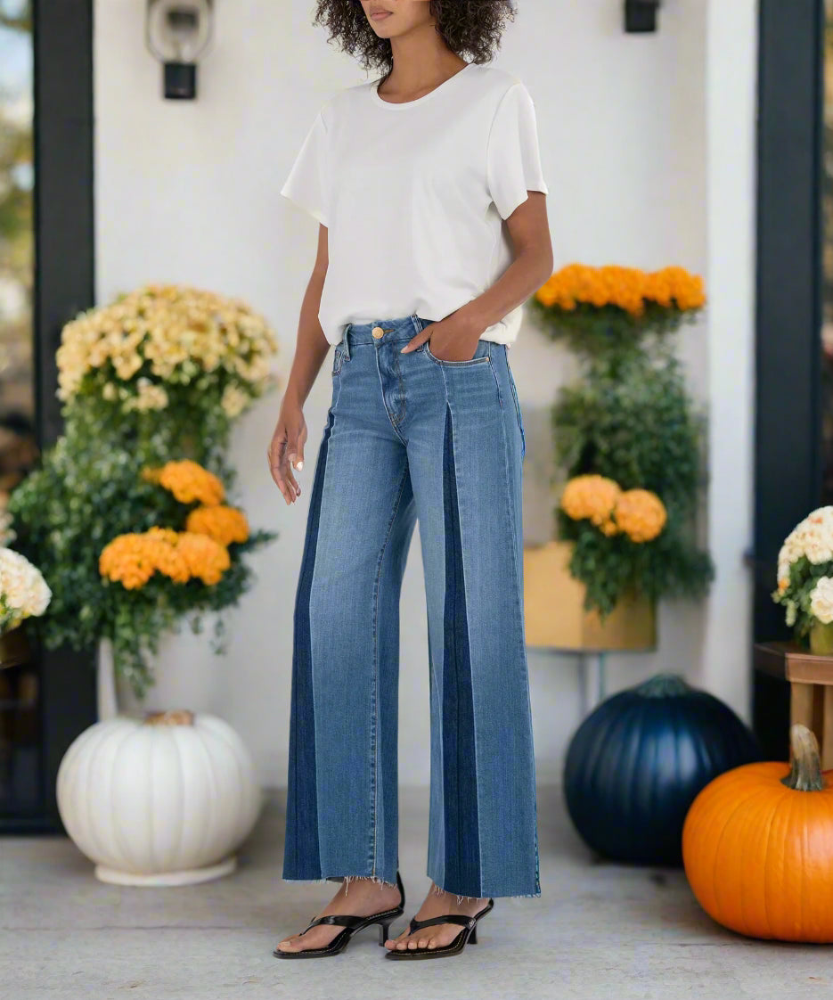 Kut from the Kloth Meg High Rise Pleated Wide Leg Jeans with Shadow Panels-Jeans-Kut from the Kloth-Deja Nu Boutique, Women's Fashion Boutique in Lampasas, Texas
