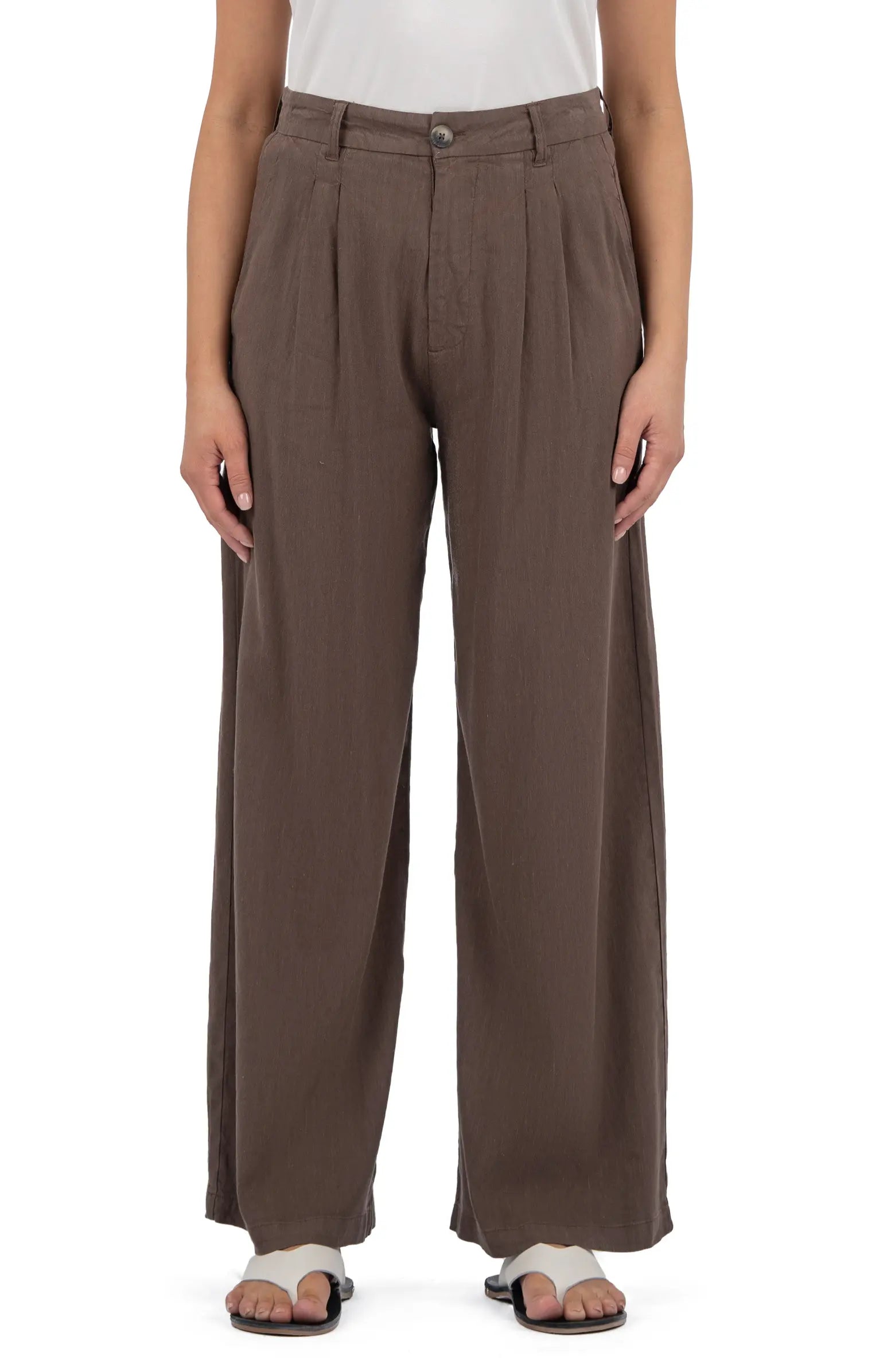 Kut from the Kloth Ryan High Rise Wide Leg Trouser – Chocolate Linen Blend-trousers-Kut from the Kloth-Deja Nu Boutique, Women's Fashion Boutique in Lampasas, Texas