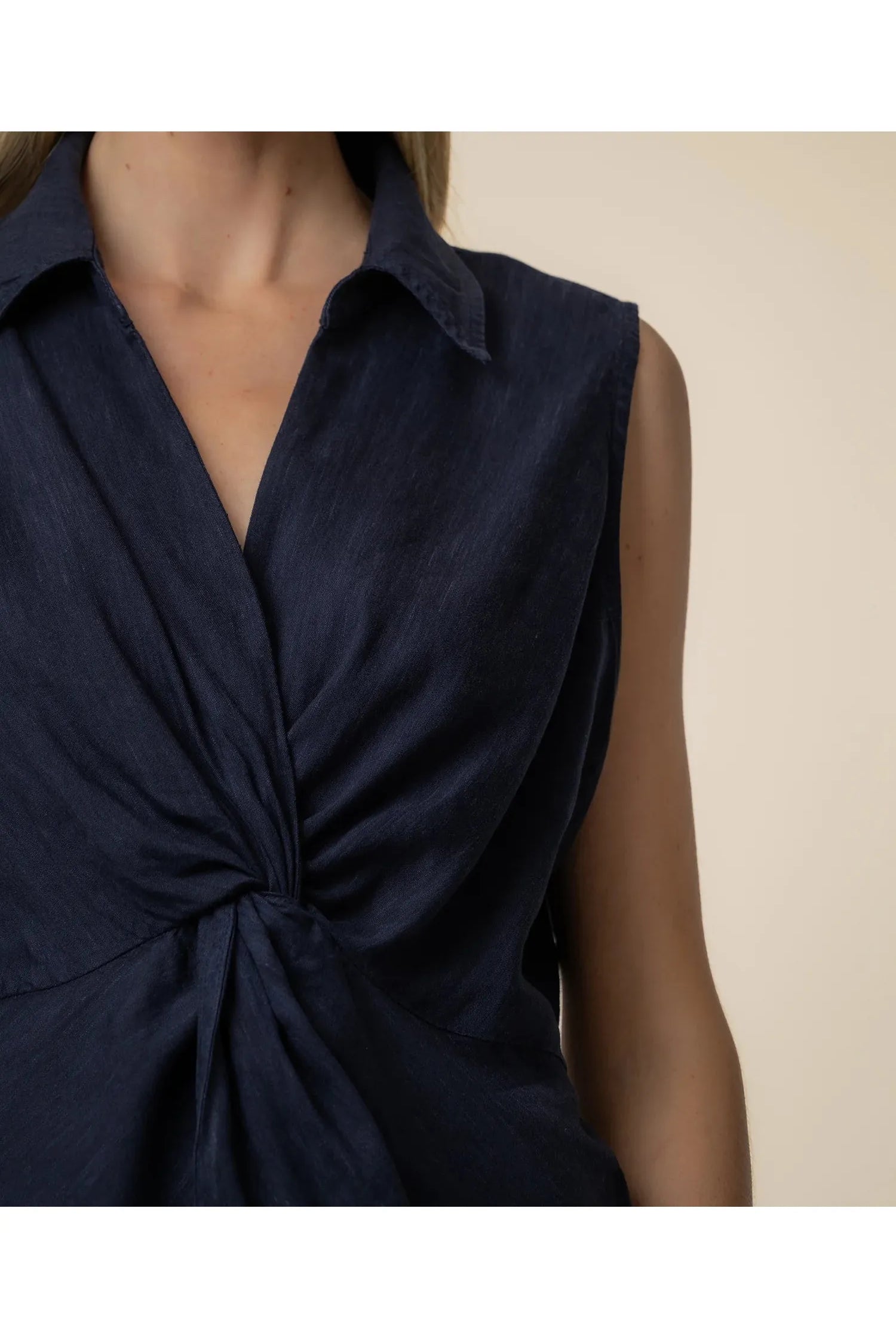 Kut from the Kloth Sara Sleeveless Twist Front Top – Navy-Tops-Kut from the Kloth-Deja Nu Boutique, Women's Fashion Boutique in Lampasas, Texas