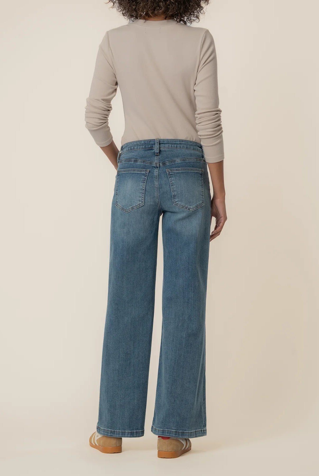 Kut from the Kloth Maya High Rise Wide Leg Patch Pockets with Ruching in Affection-Jeans-Kut from the Kloth-Deja Nu Boutique, Women's Fashion Boutique in Lampasas, Texas