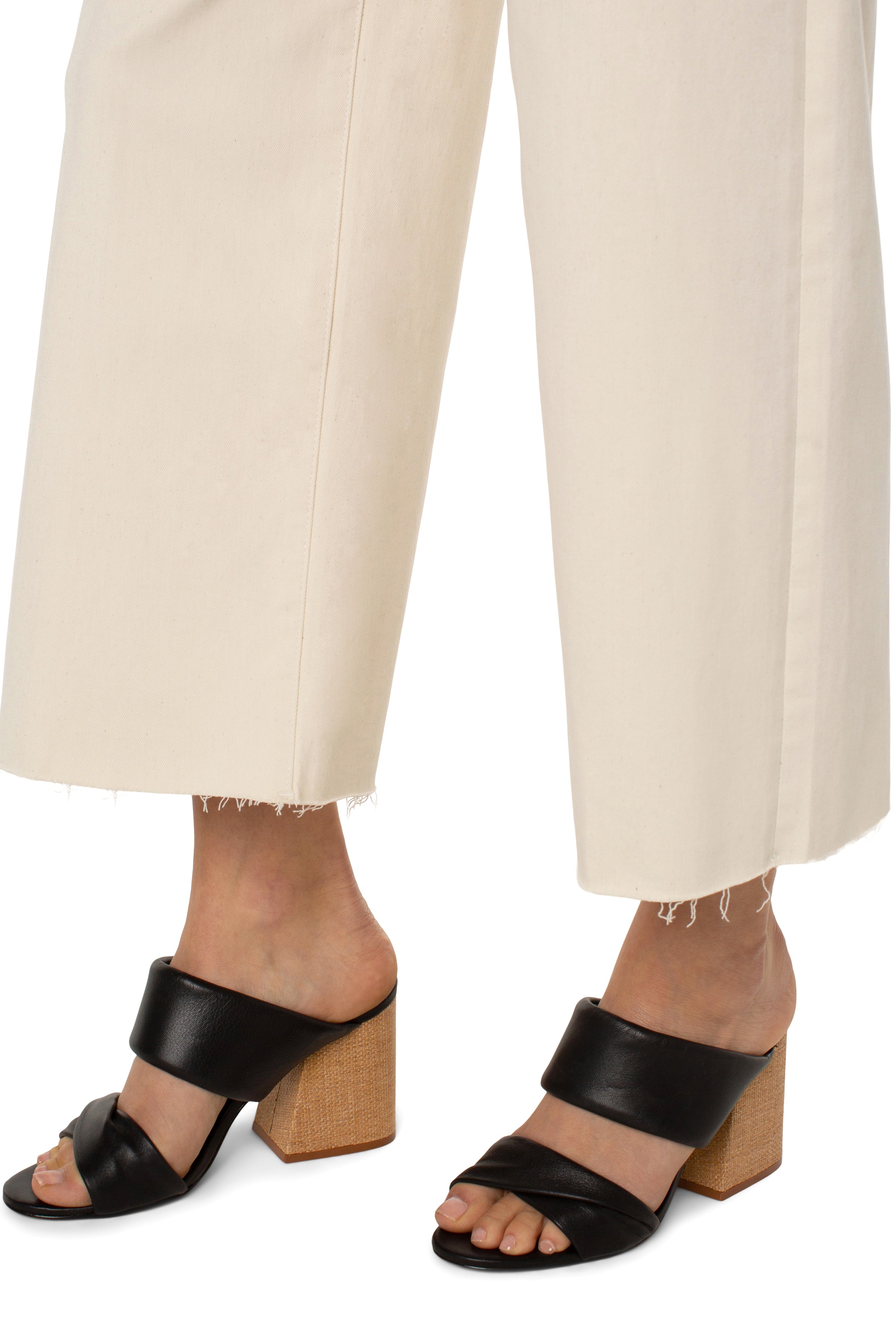 Liverpool Stride High Rise Wide Leg With Cut Hem 26 Ins In Seaside Dunes-Jeans-Liverpool-Deja Nu Boutique, Women's Fashion Boutique in Lampasas, Texas