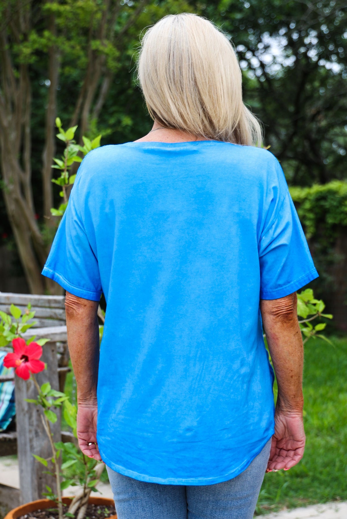 Look Mode Linen Shirt With Studs And Rhinestones At V- Neckline In Royal Blue-Short Sleeves-Look Mode-Deja Nu Boutique, Women's Fashion Boutique in Lampasas, Texas