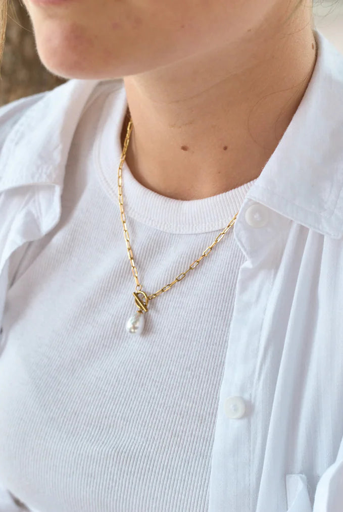 Nikki Smith Ursula Pearl Toggle Necklace Waterproof Gold-Necklaces-Nikki Smith-Deja Nu Boutique, Women's Fashion Boutique in Lampasas, Texas