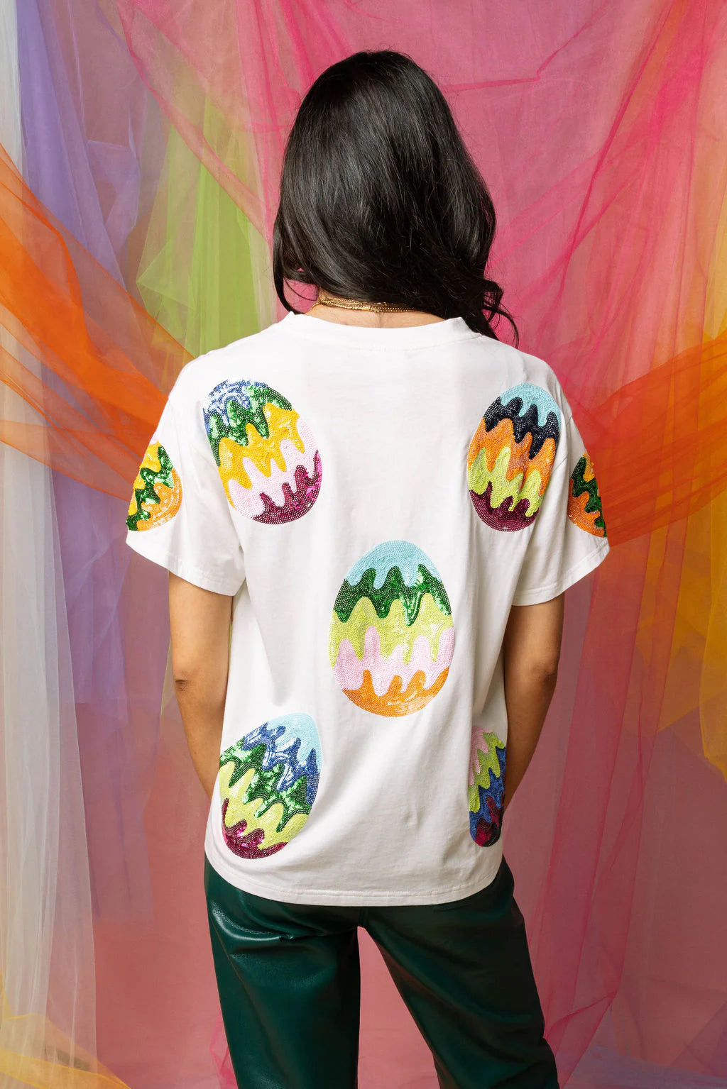 ππ₯ Queen of Sparkles White Groovy Easter Egg Tee π₯π-Tops-Queen Of Sparkles-Deja Nu Boutique, Women's Fashion Boutique in Lampasas, Texas