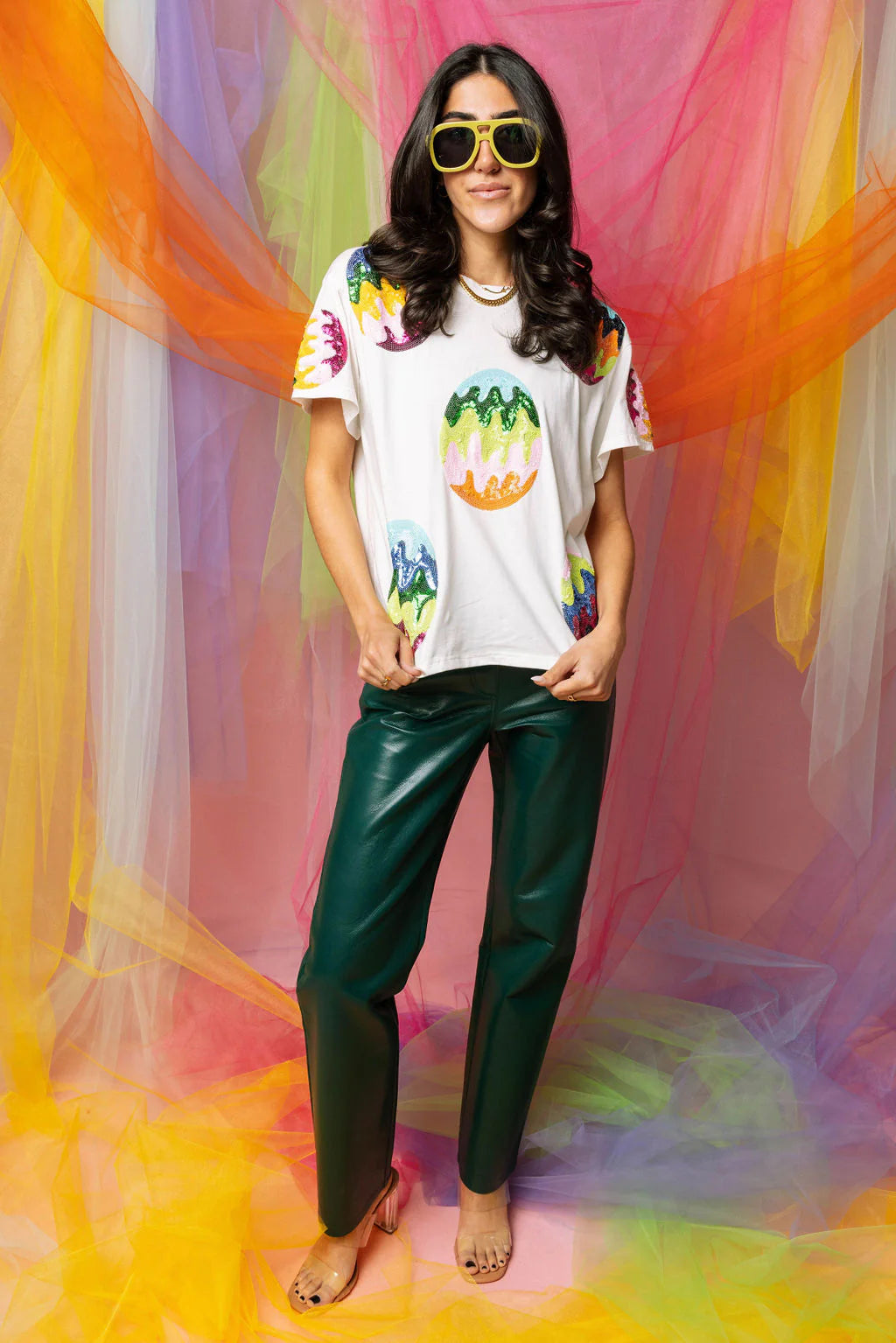 ππ₯ Queen of Sparkles White Groovy Easter Egg Tee π₯π-Tops-Queen Of Sparkles-Deja Nu Boutique, Women's Fashion Boutique in Lampasas, Texas