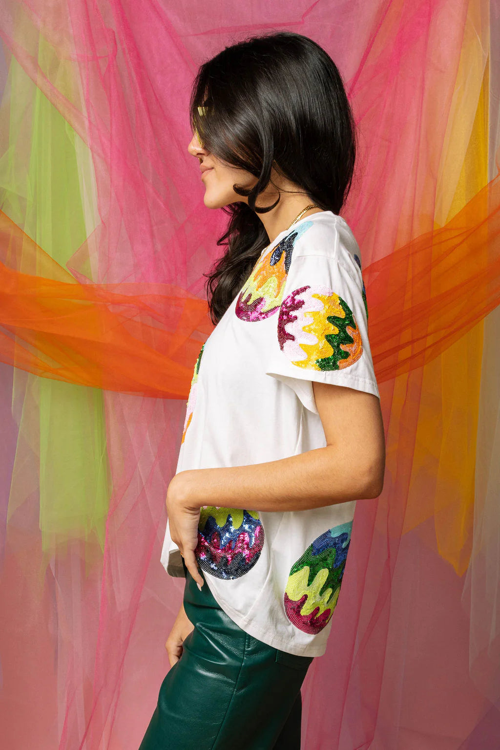 ππ₯ Queen of Sparkles White Groovy Easter Egg Tee π₯π-Tops-Queen Of Sparkles-Deja Nu Boutique, Women's Fashion Boutique in Lampasas, Texas