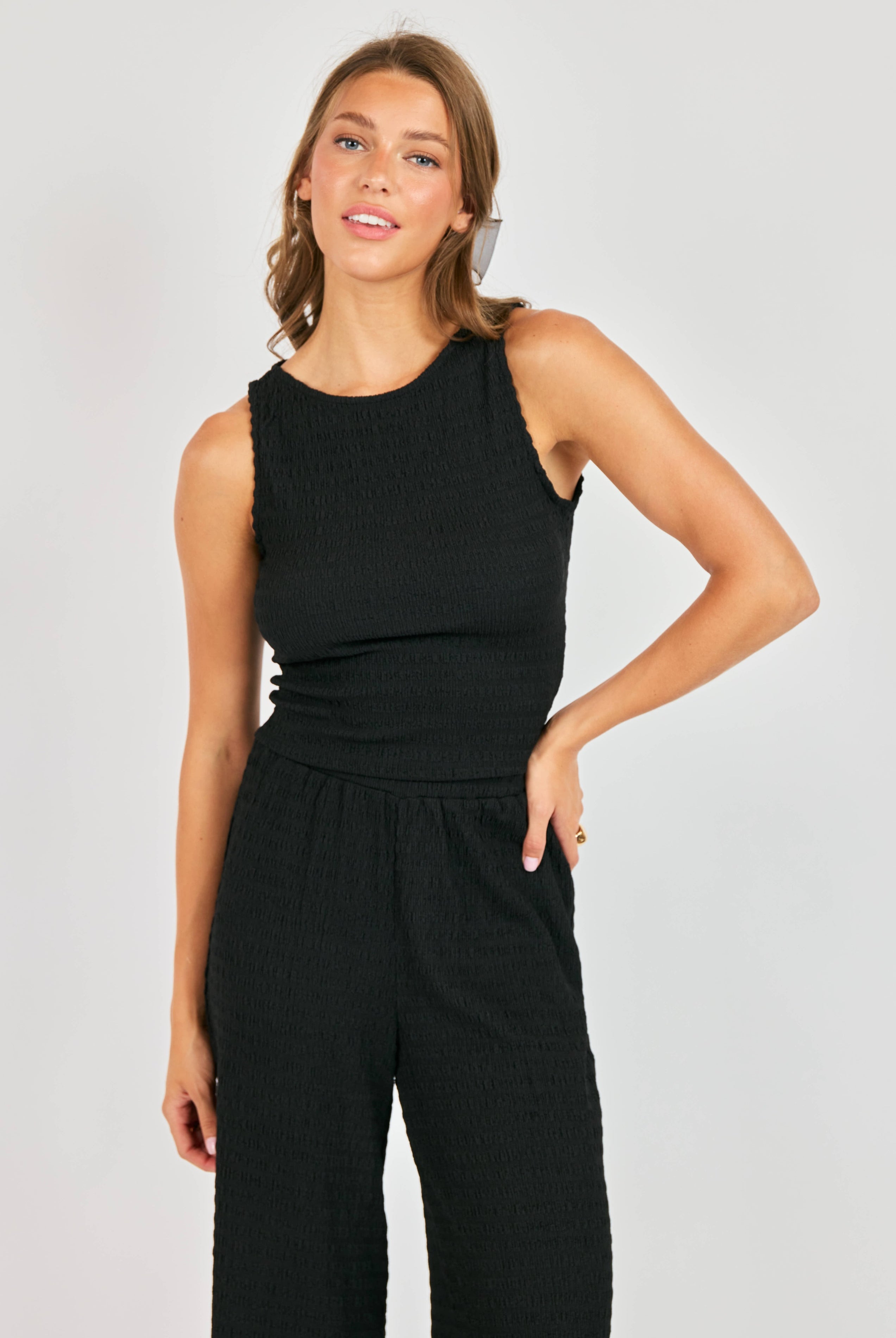 Sadie & Sage Howdy Honey Textured Tank – Black-tank-Sadie & Sage-Deja Nu Boutique, Women's Fashion Boutique in Lampasas, Texas