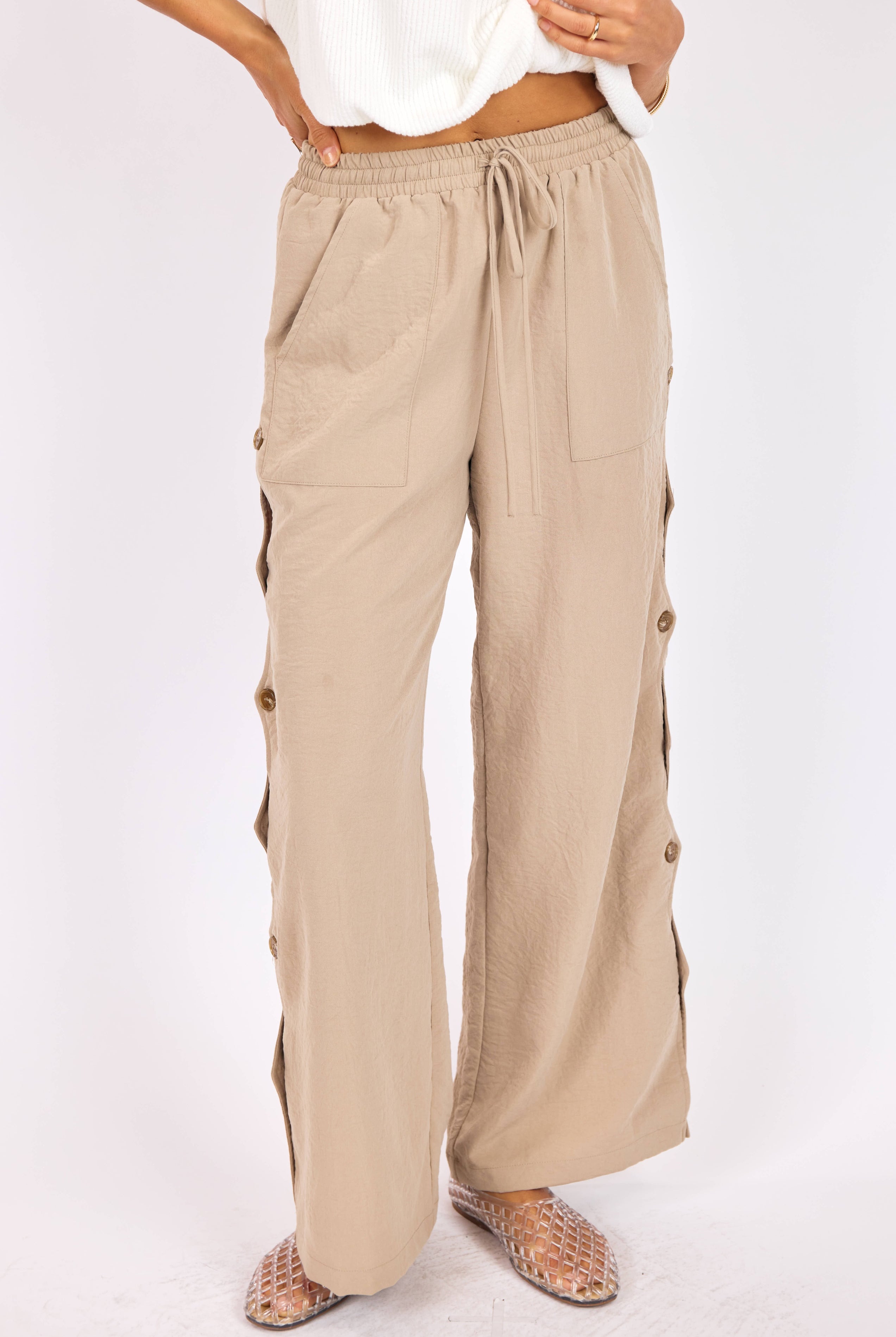 Sadie & Sage Natural Roots Button Pants in Khaki-Pants-Sadie & Sage-Deja Nu Boutique, Women's Fashion Boutique in Lampasas, Texas