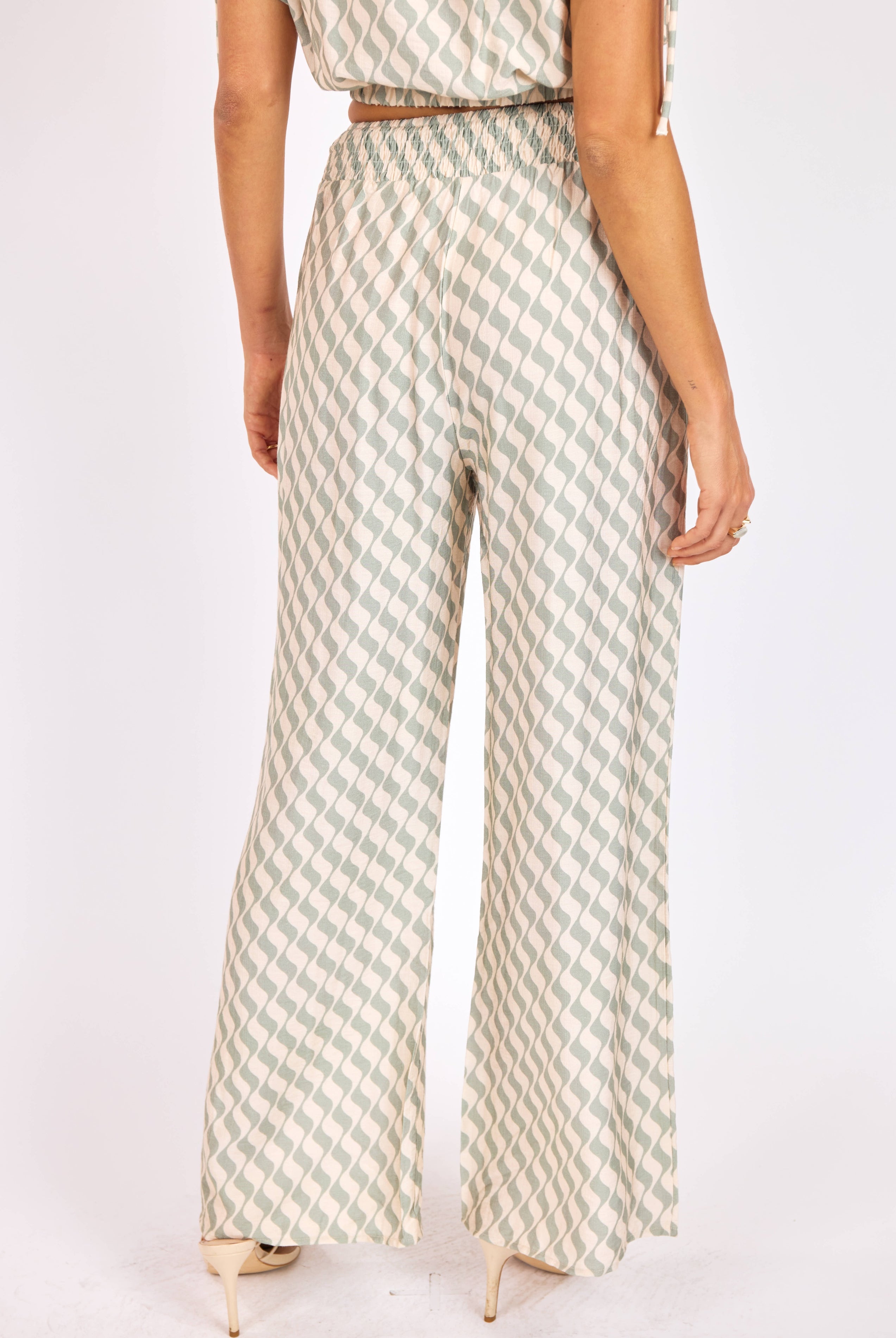 Sadie & Sage Light A Spark Pull on Pant in Sage Cream-Pants-Sadie & Sage-Deja Nu Boutique, Women's Fashion Boutique in Lampasas, Texas