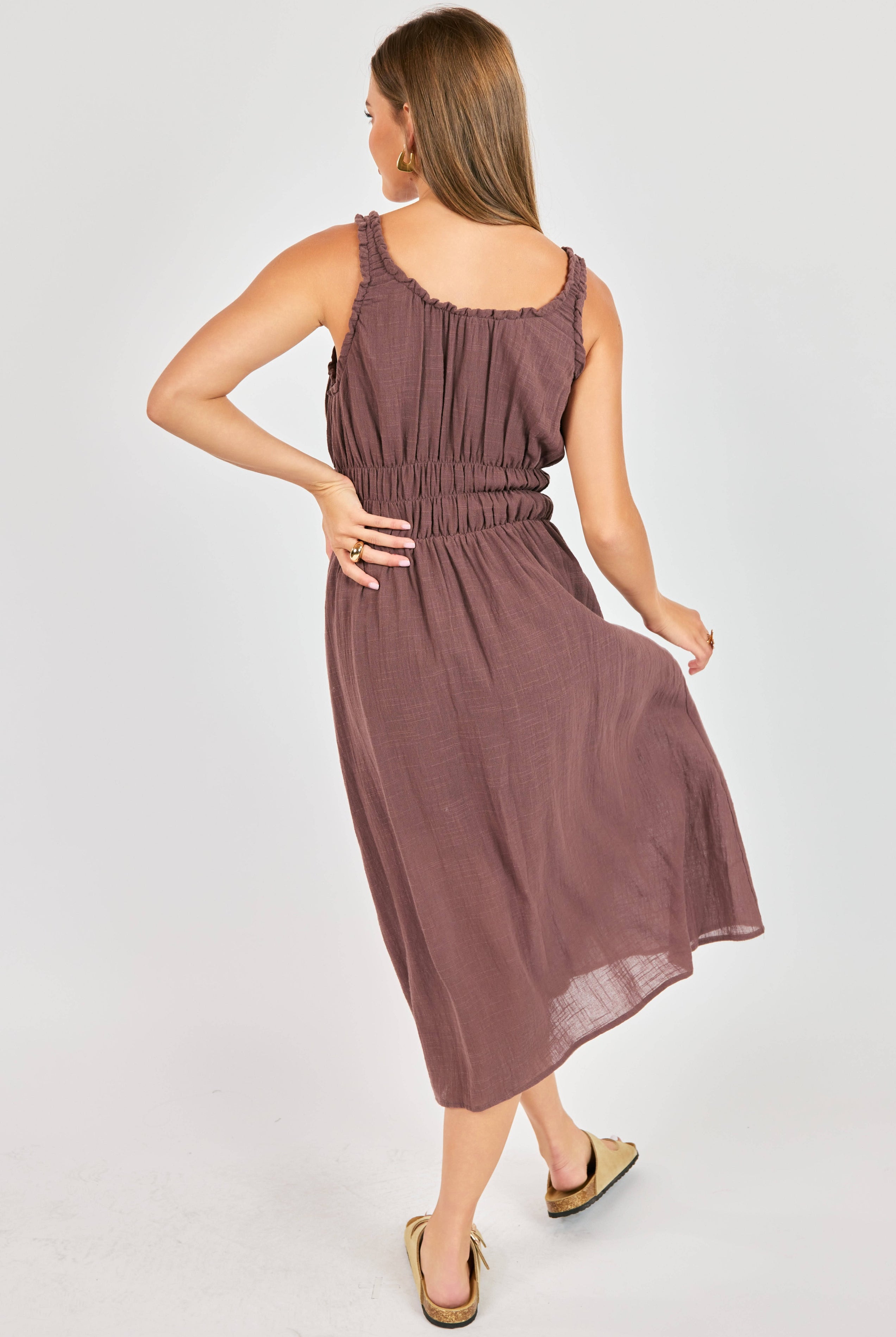 Sadie & Sage So Cal Midi Dress in Chocolate (Style AJ1321)-Midi Dresses-Sadie & Sage-Deja Nu Boutique, Women's Fashion Boutique in Lampasas, Texas