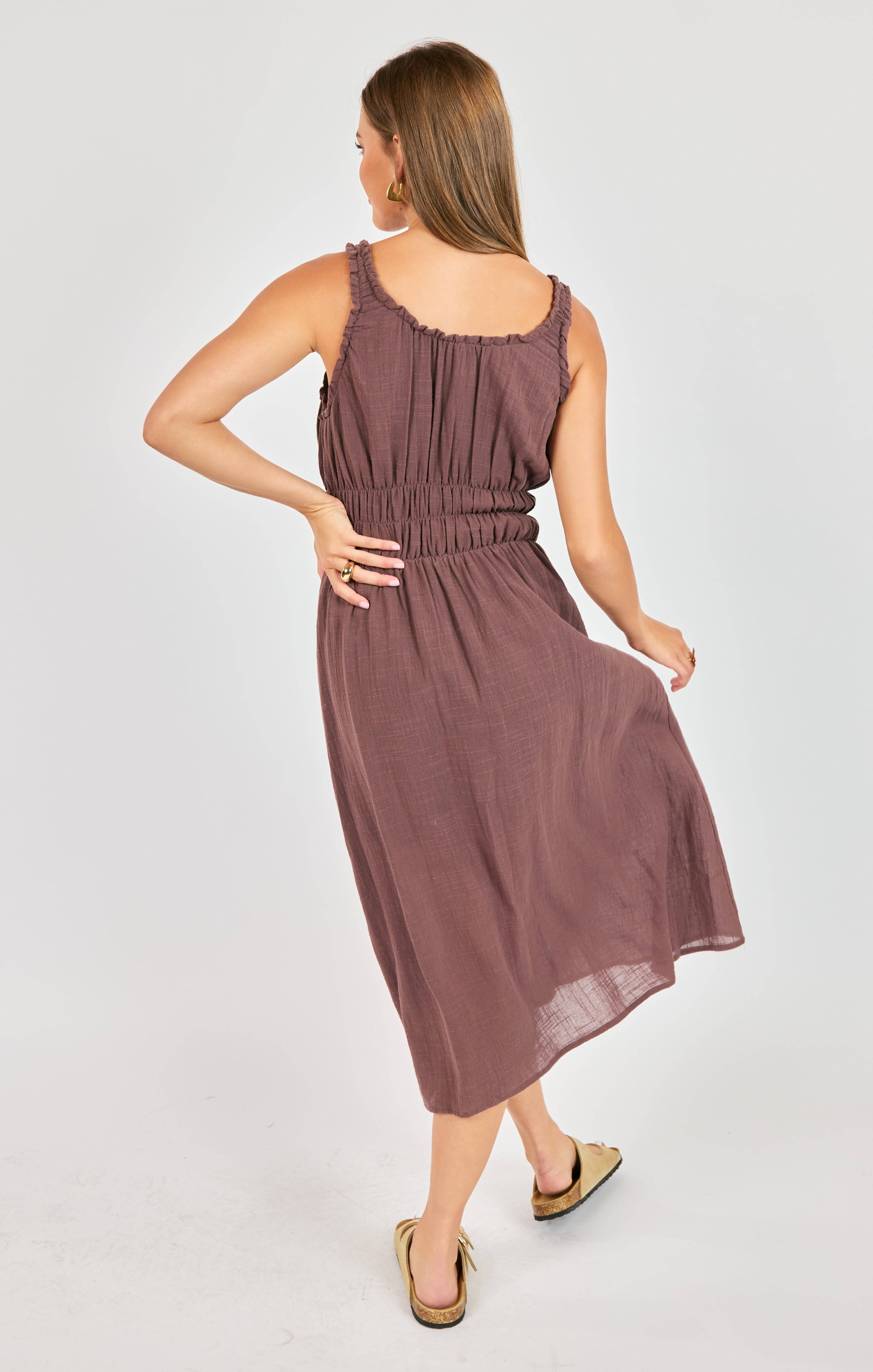 Sadie & Sage So Cal Midi Dress in Chocolate (Style AJ1321)-Midi Dresses-Sadie & Sage-Deja Nu Boutique, Women's Fashion Boutique in Lampasas, Texas