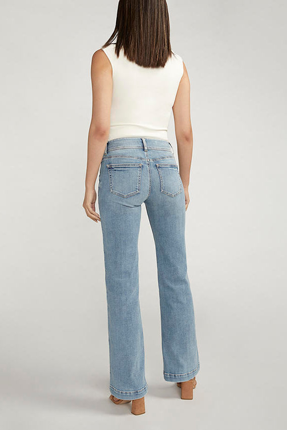 Silver Jeans Mid Rise Curvy Fit Suki Trouser In Indigo 33”-Jeans-Silver Jeans-Deja Nu Boutique, Women's Fashion Boutique in Lampasas, Texas