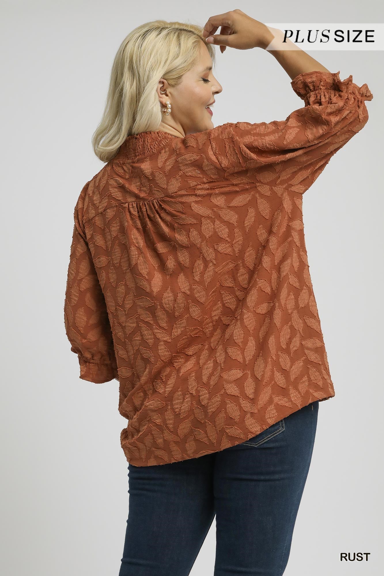Umgee Floral Jacquard Plus V-Neck Top in Rust-Curvy/Plus Blouses-Umgee-Deja Nu Boutique, Women's Fashion Boutique in Lampasas, Texas