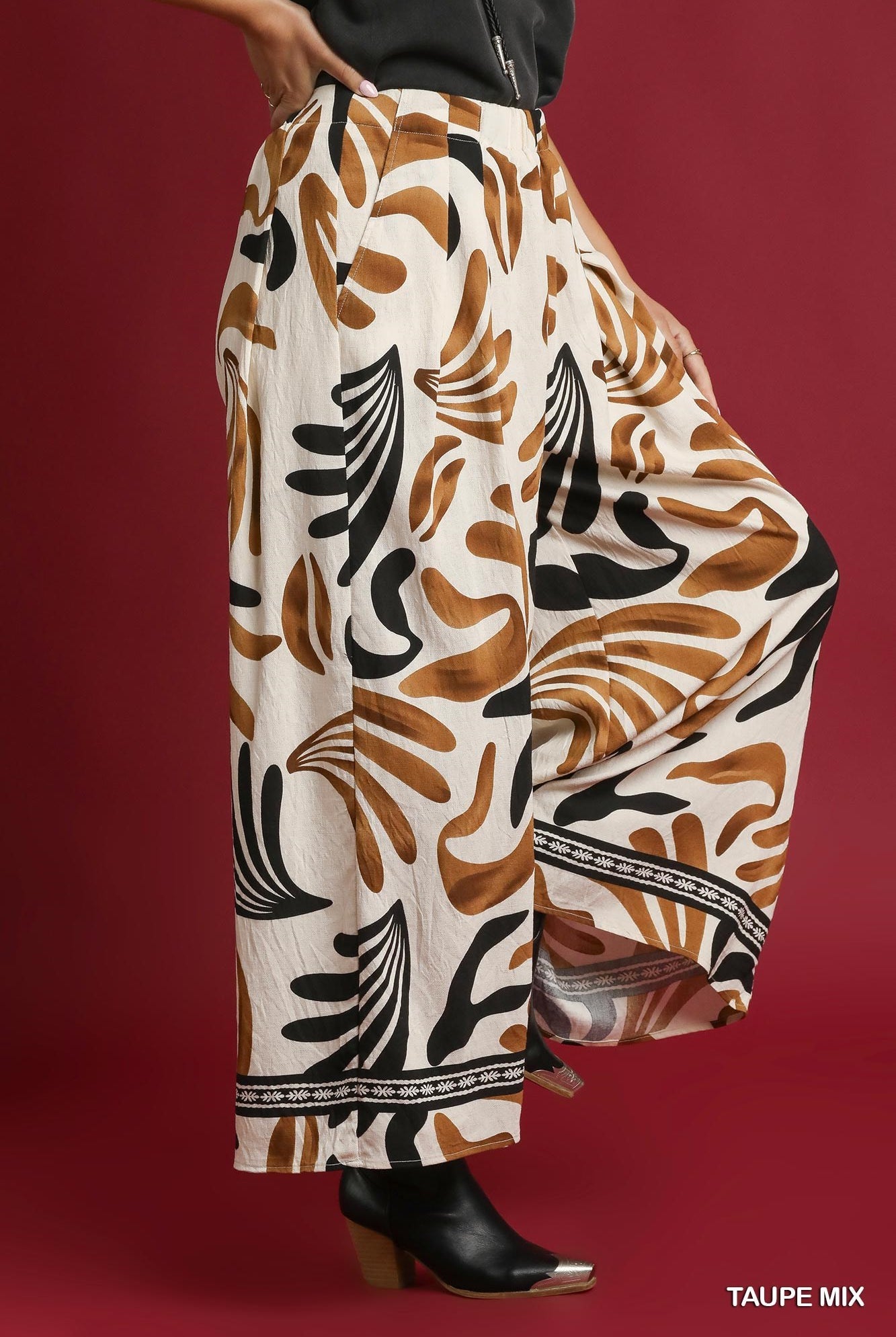 Umgee Mix Tropical Leaf Print Wide Leg Pants in Taupe Mix-Bottoms-Umgee-Deja Nu Boutique, Women's Fashion Boutique in Lampasas, Texas