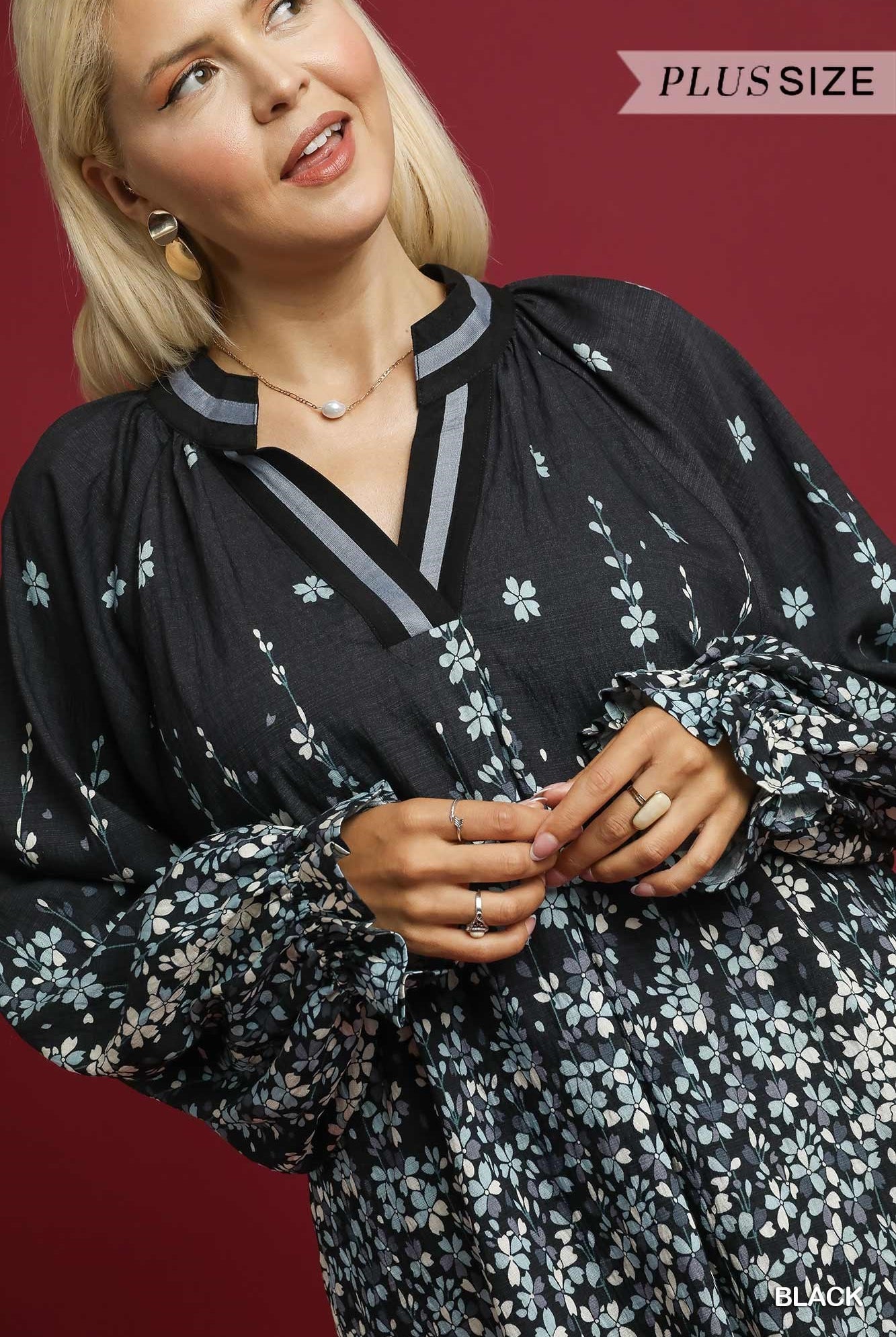 Umgee Plus Size Floral Vine Print Blouse in Black-Curvy/Plus Blouses-Umgee-Deja Nu Boutique, Women's Fashion Boutique in Lampasas, Texas