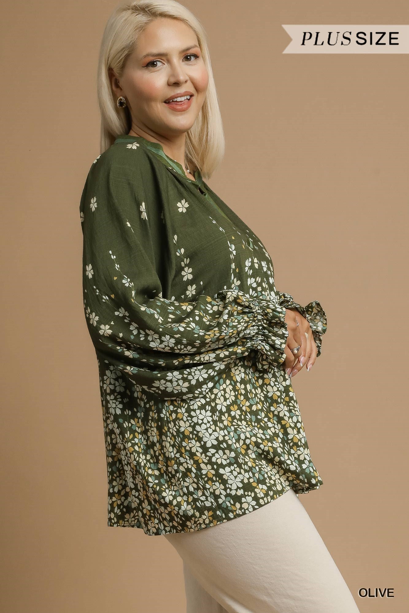 Umgee Plus Size Floral Vine Print Blouse in Olive-Curvy/Plus Blouses-Umgee-Deja Nu Boutique, Women's Fashion Boutique in Lampasas, Texas
