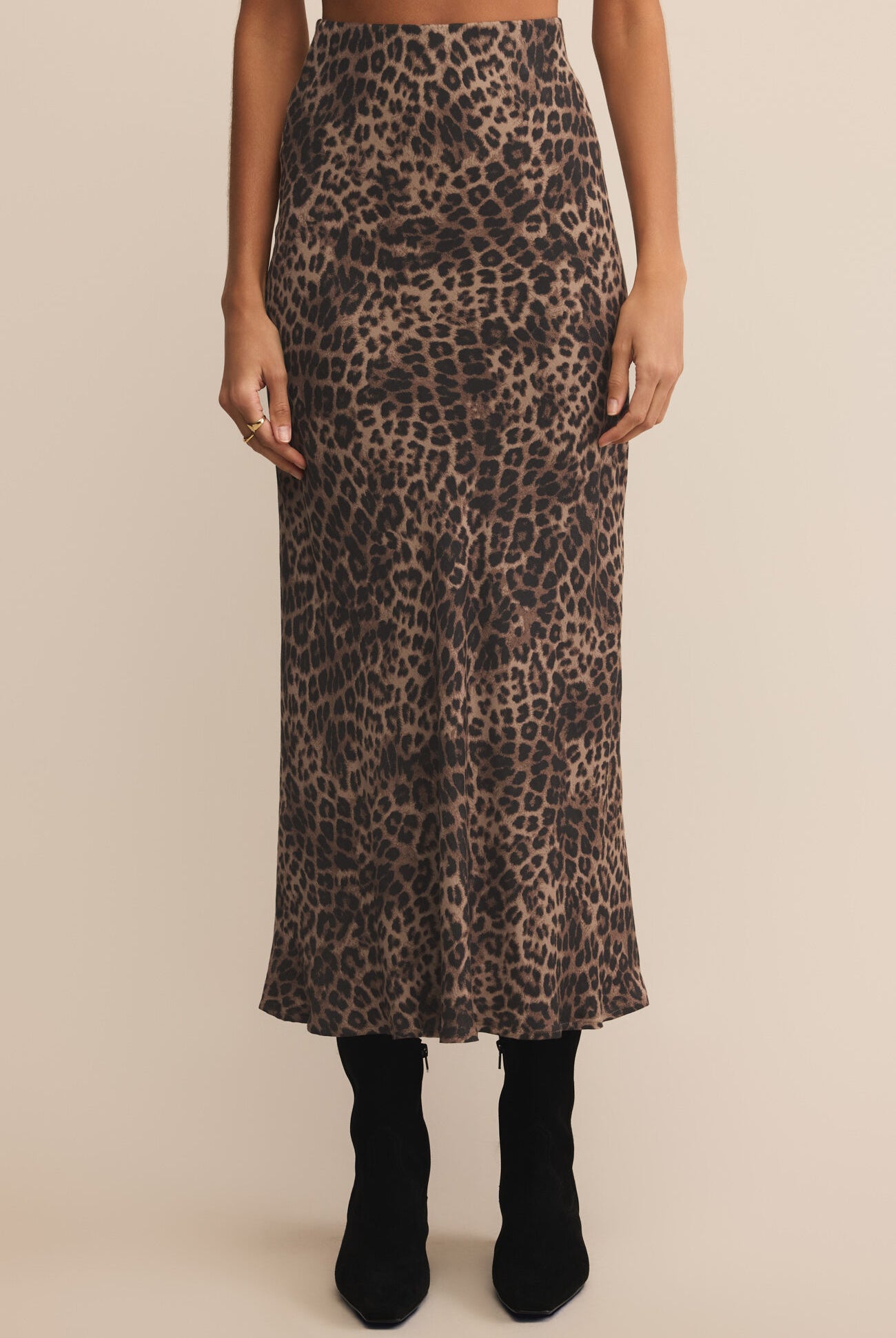 Z Supply Izabel Leopard Skirt in Desert Tan An Effortlessly Chic Animal Print Maxi-skirts-Z Supply-Deja Nu Boutique, Women's Fashion Boutique in Lampasas, Texas