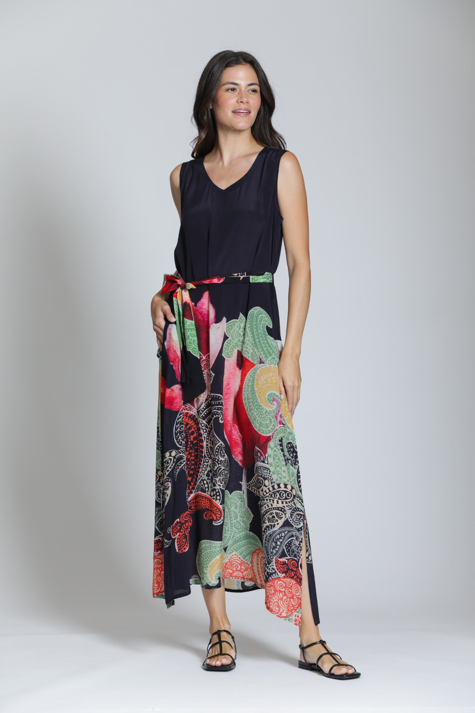 APNY V Neck Tank Long Dress in Red Multi-Tops-APNY-Deja Nu Boutique, Women's Fashion Boutique in Lampasas, Texas