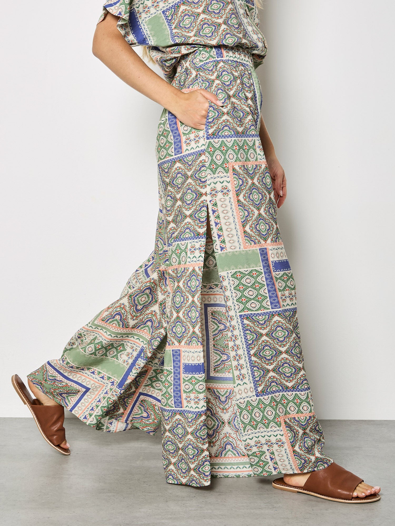 Apricot Folk Patchwork Wide Leg Trousers – Stone-trousers-Apricot-Deja Nu Boutique, Women's Fashion Boutique in Lampasas, Texas