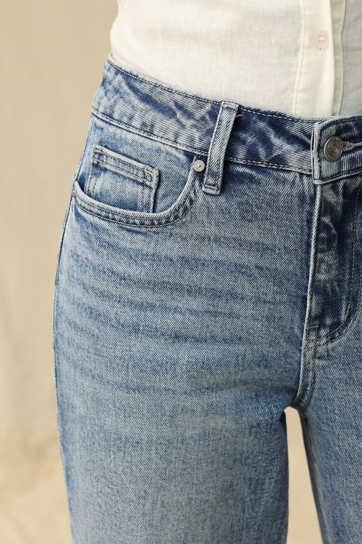 Bayeas Mid Rise Floral Embroidered Raw Hem Bootcut Jeans-Jeans-Bayeas-Deja Nu Boutique, Women's Fashion Boutique in Lampasas, Texas