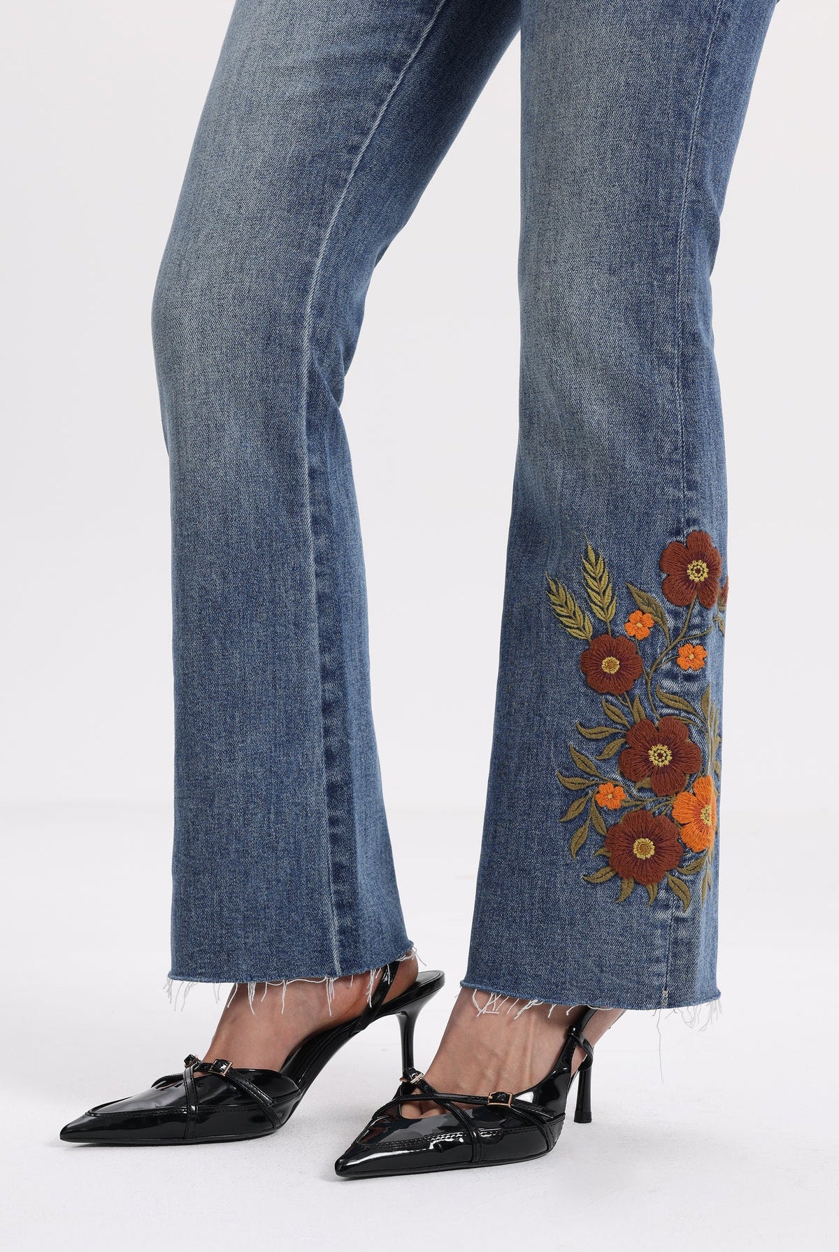 Bayeas Mid Rise Floral Embroidered Raw Hem Bootcut Jeans-Jeans-Bayeas-Deja Nu Boutique, Women's Fashion Boutique in Lampasas, Texas