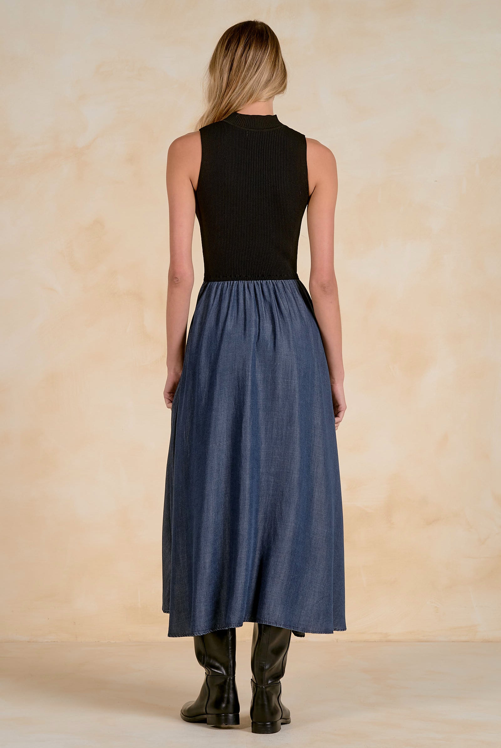 Elan Harlow Navy Black Mixed Media Maxi Dress-Maxi Dresses-elan-Deja Nu Boutique, Women's Fashion Boutique in Lampasas, Texas