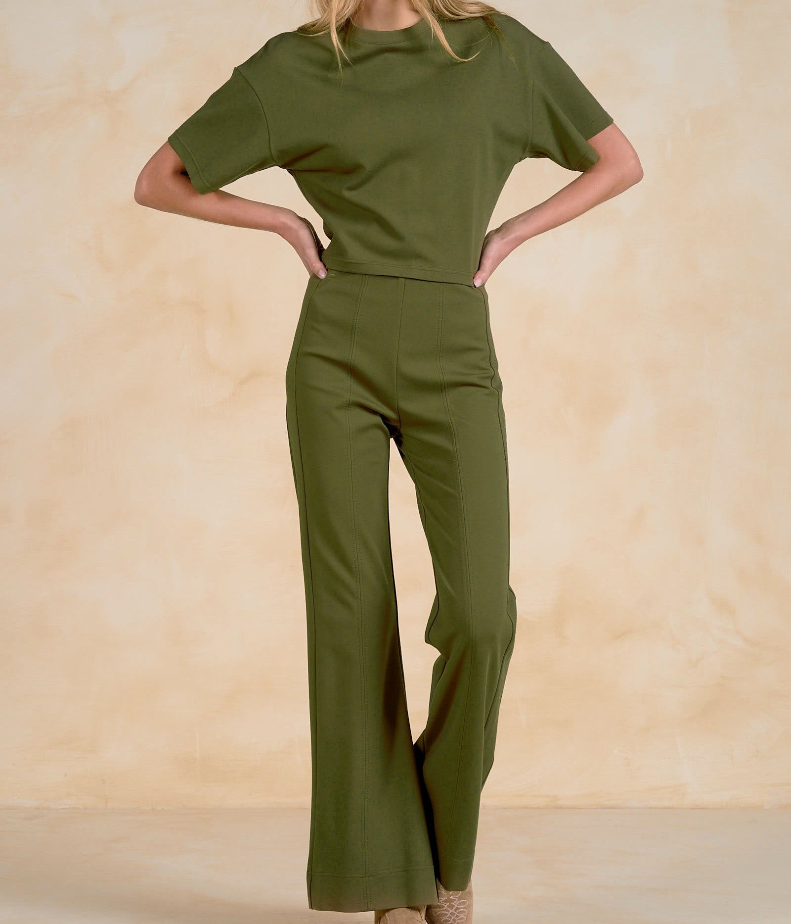 Elan Olive Drawstring Open Bottom Pants-Pants-elan-Deja Nu Boutique, Women's Fashion Boutique in Lampasas, Texas