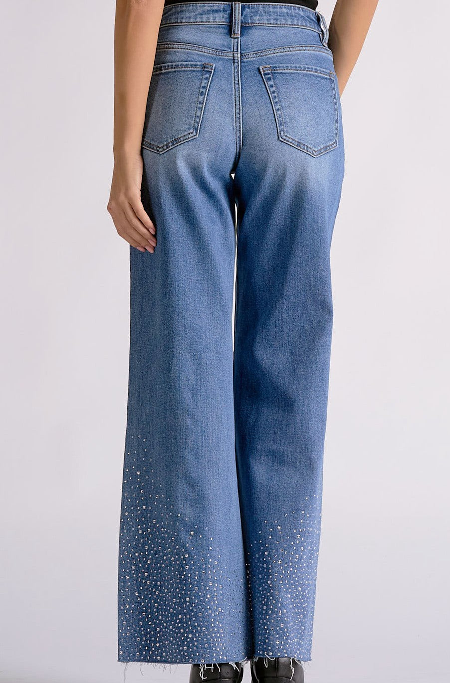 Elan Rhinestone Wide Leg Jeans in Medium Wash-Jeans-elan-Deja Nu Boutique, Women's Fashion Boutique in Lampasas, Texas