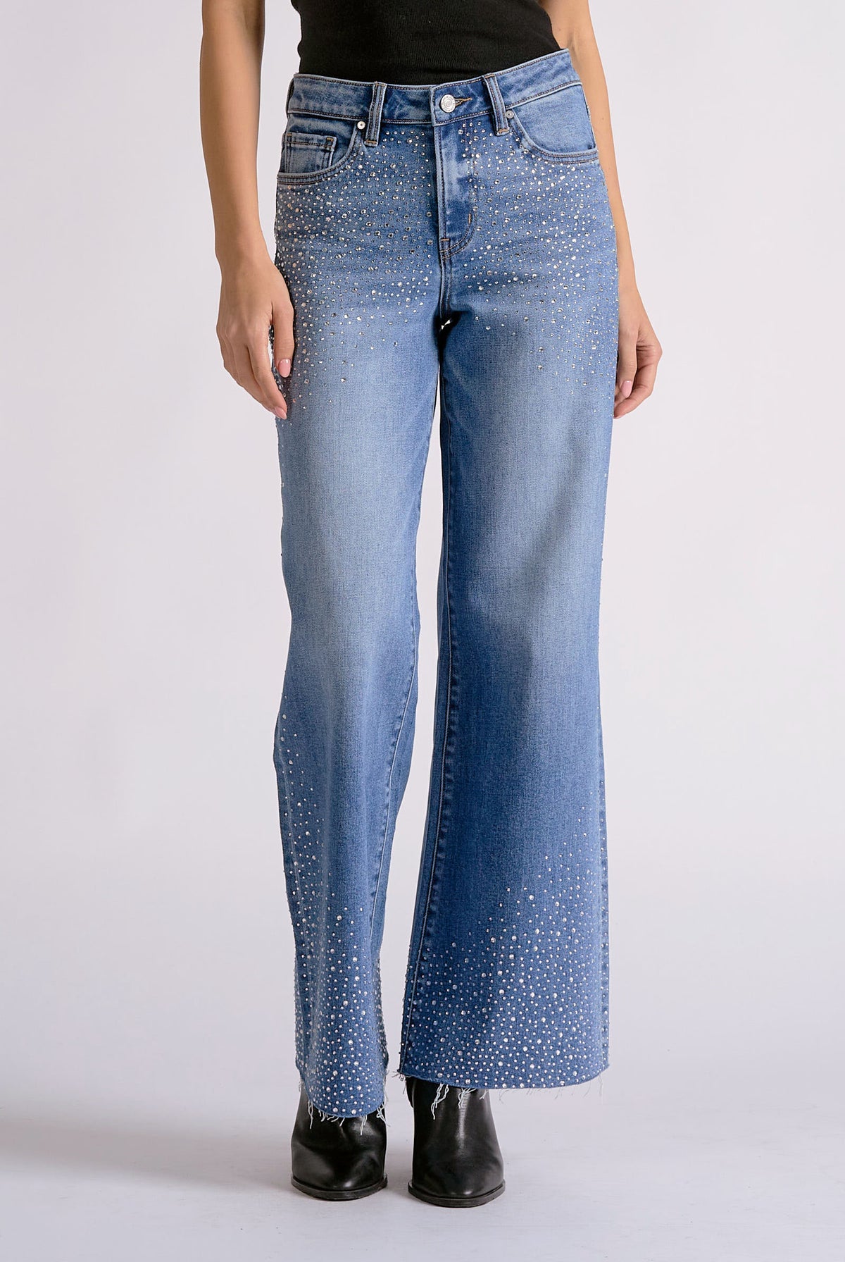 Elan Rhinestone Wide Leg Jeans in Medium Wash-Jeans-elan-Deja Nu Boutique, Women's Fashion Boutique in Lampasas, Texas