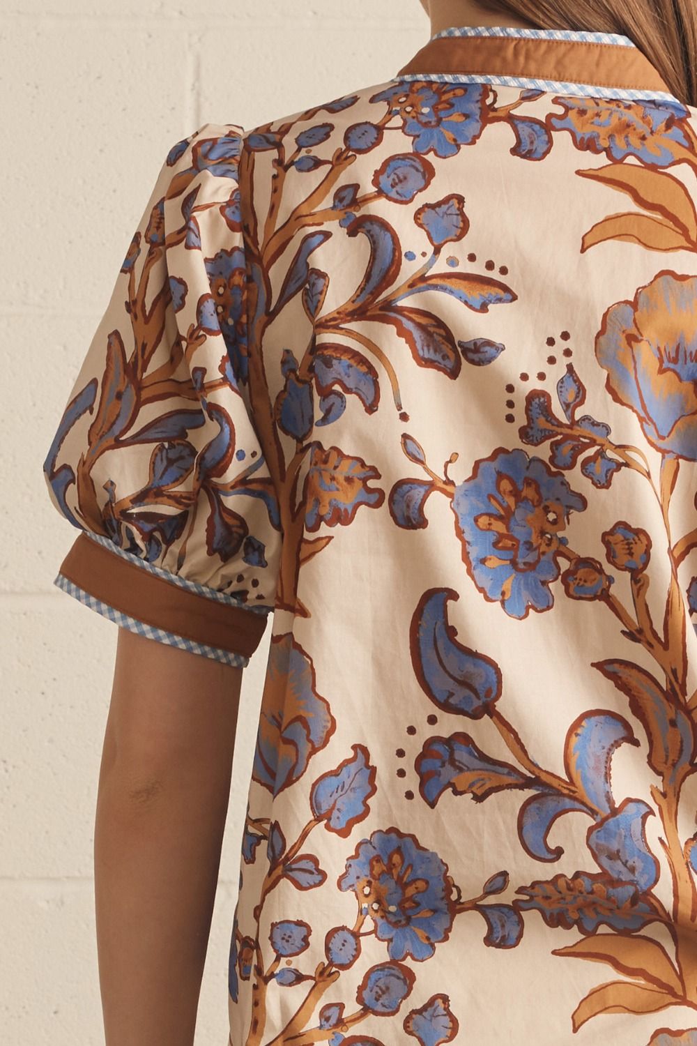 Entro Ecru Floral Puff Sleeve Button Front Top-Tops-entro-Deja Nu Boutique, Women's Fashion Boutique in Lampasas, Texas