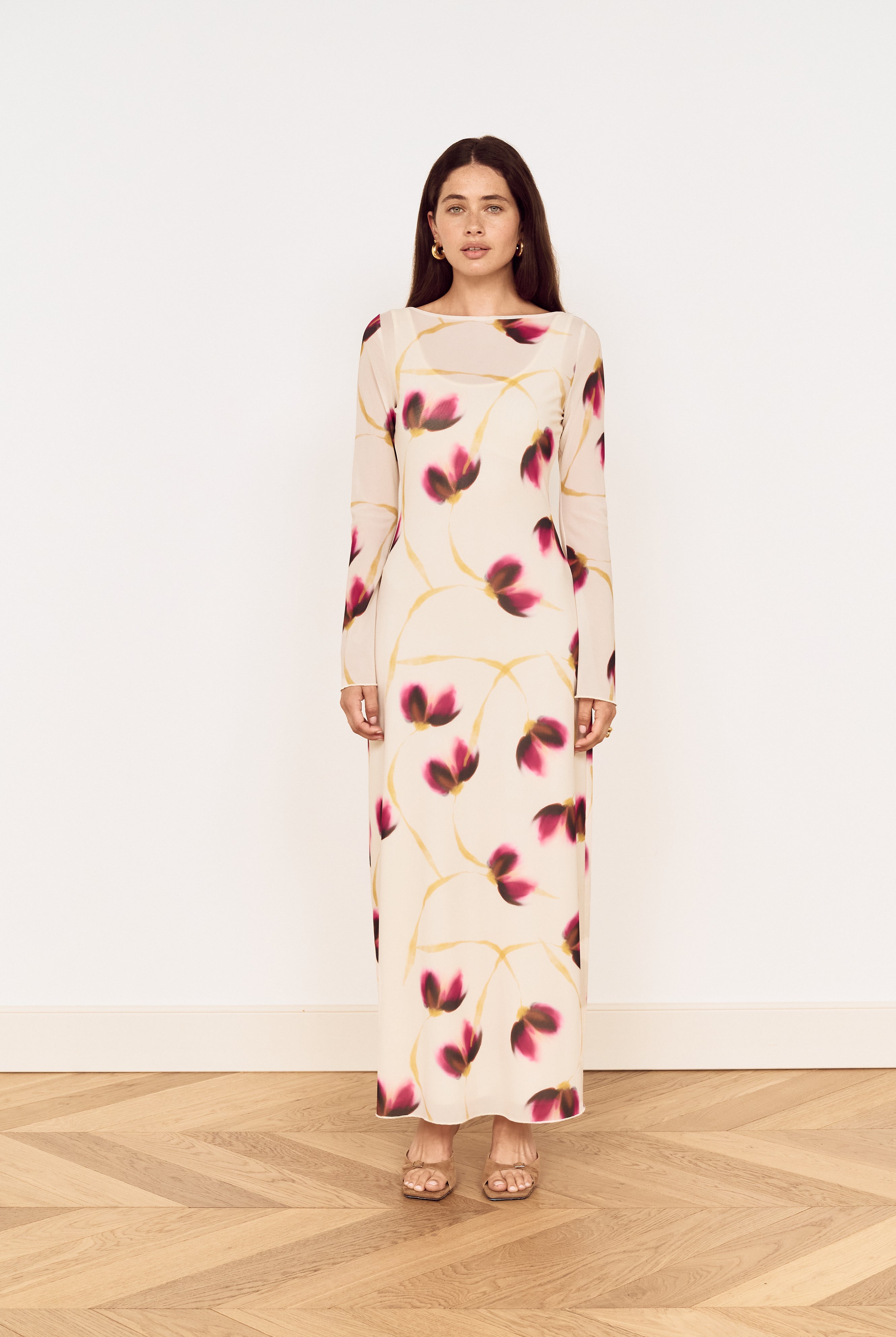 MINKPINK Emery Mesh Sleeved Midi Dress – Floral-Midi Dresses-MINKPINK-Deja Nu Boutique, Women's Fashion Boutique in Lampasas, Texas